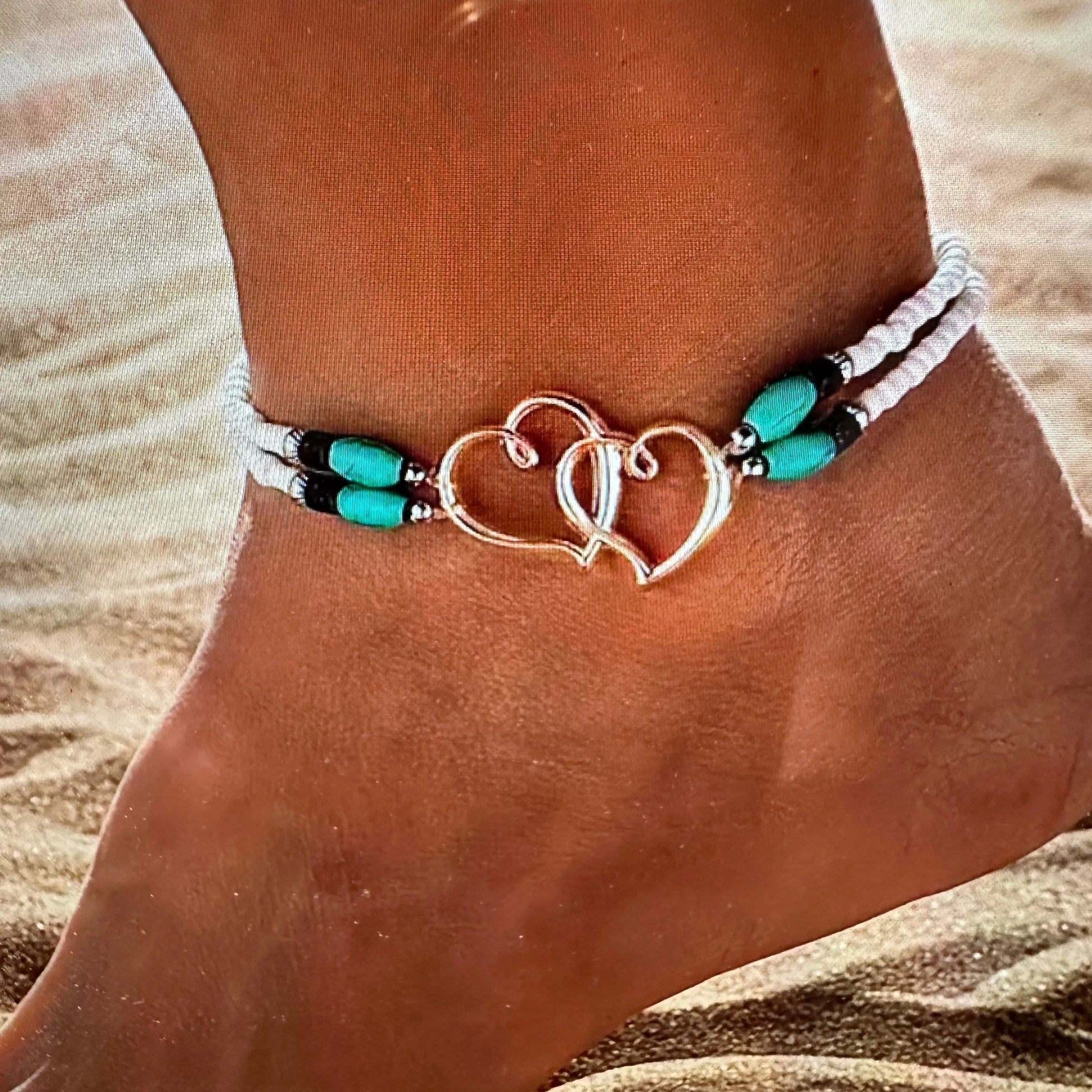 Handcrafted Boho Heart Beaded Anklet Set, Elegant Bohemian Style Elastic Anklet, Gift Box - Silver Elegant