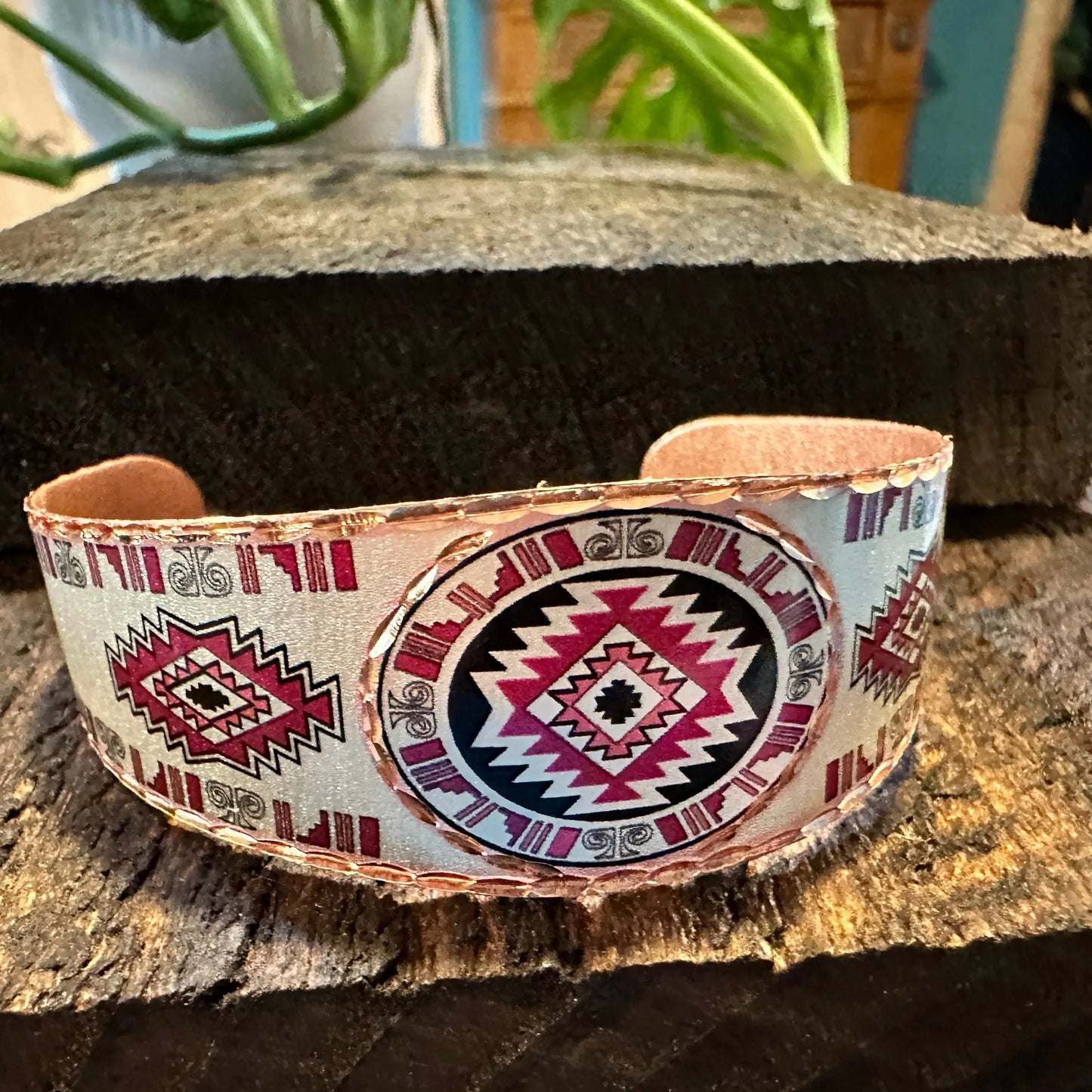 Handmade Boho Native American Cuff Bracelet, Southwest Native Bracelet, Gift Box - Silver Elegant