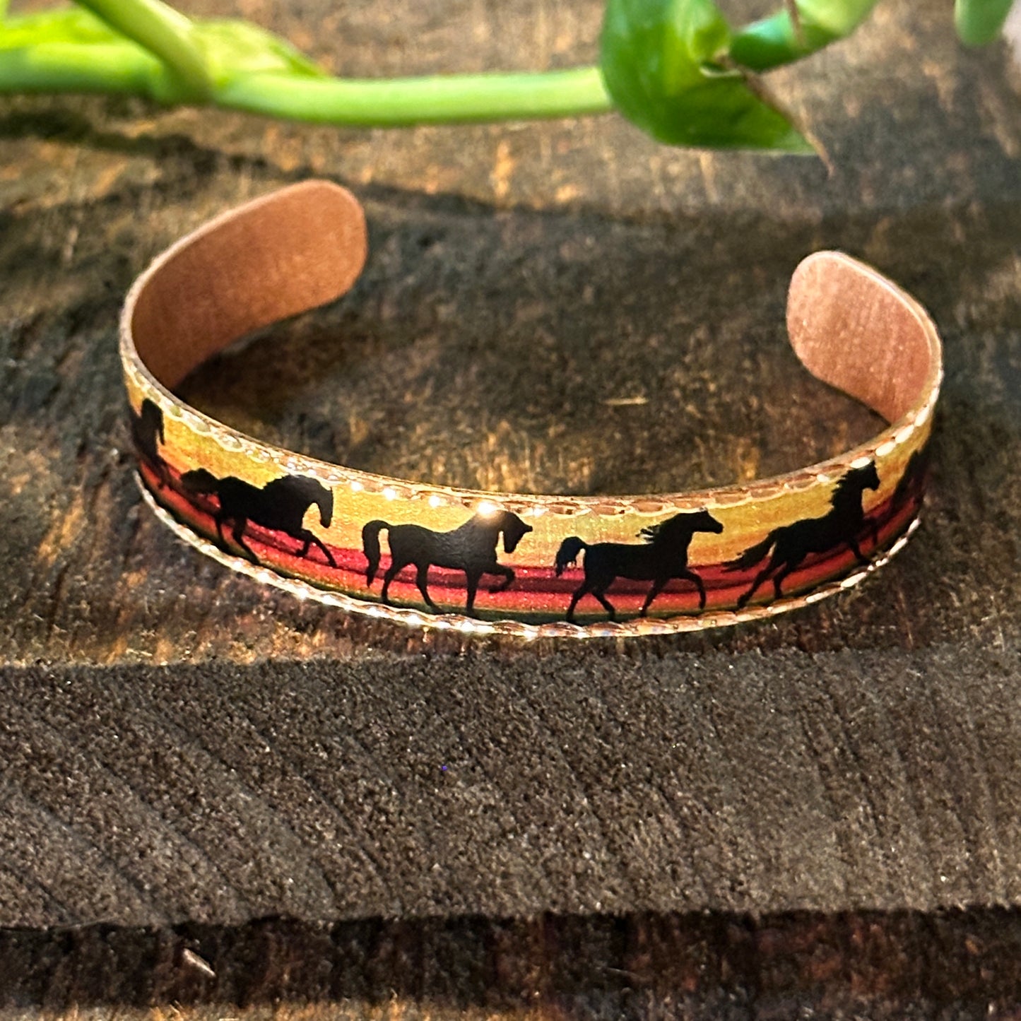 Handmade Boho Copper Horse Cuff Bracelets, Estuarian Horse Jewelry, Gift Box - Silver Elegant