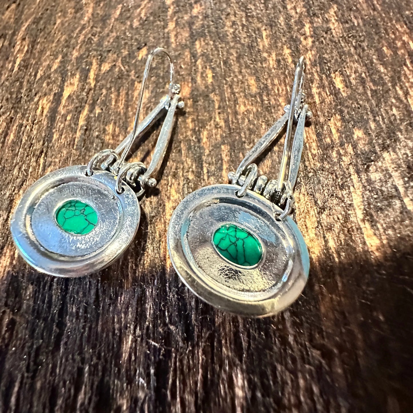 Boho Hippie Cowgirl Western Green Agate Teardrop Silver Earrings, Gift Box - Silver Elegant