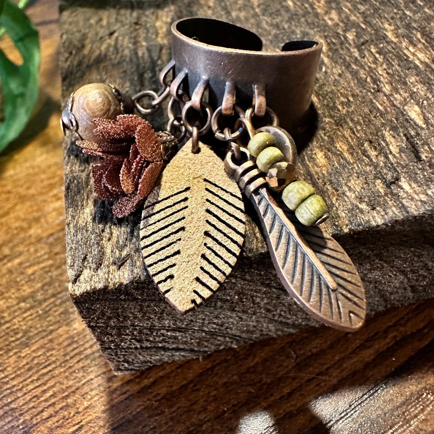 Handmade Artesian Hippie Indian Copper Feather Adjustable Cuff Ring, Gift Box - Silver Elegant