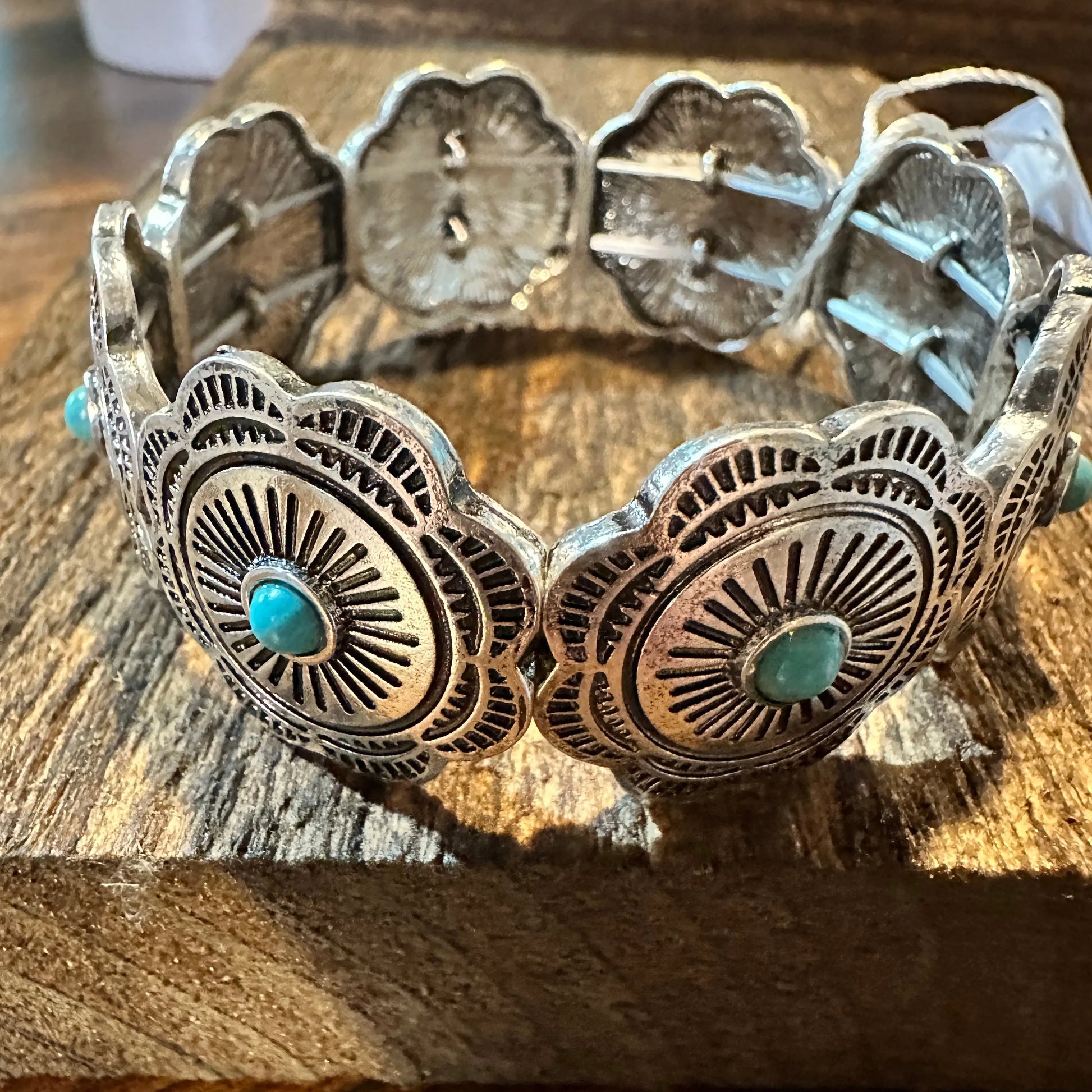 Handcrafted Boho Cowgirl Bracelet, Western Turquoise Floral Concho Stretch Bracelet, Gift Box - Silver Elegant
