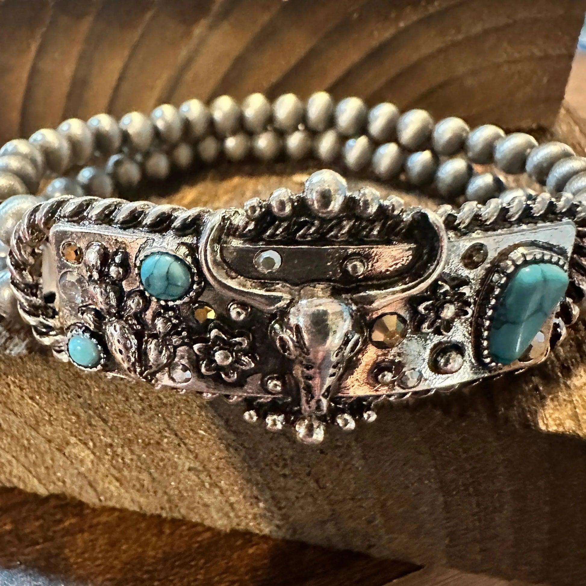 Handcrafted Boho Rodeo Bracelet, Western Navajo Rhinestone Turquoise Stretch Bracelet, Gift Box - Silver Elegant
