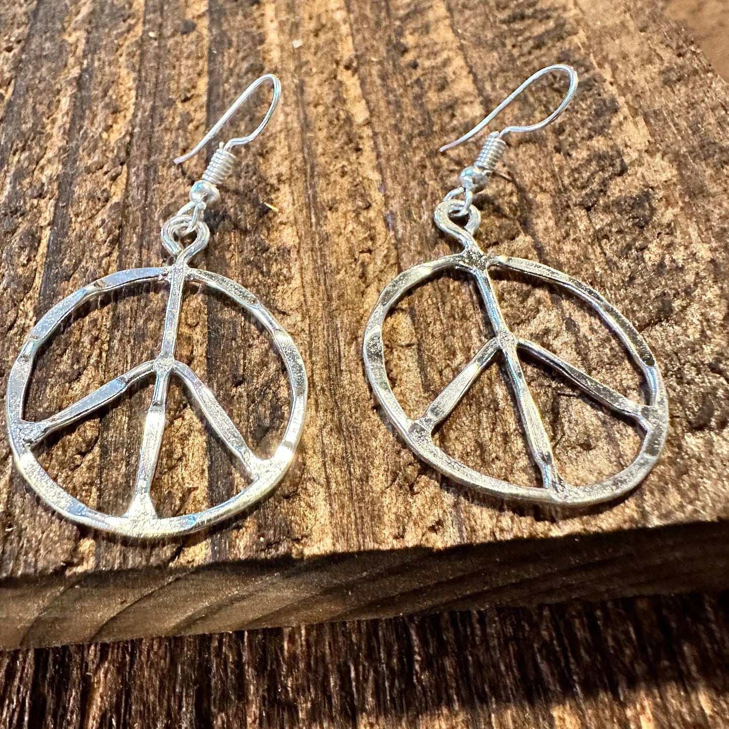 Handmade Artesian Hippie Silver Plated Peace Sign Drop Wire Earrings, Gift Box - Silver Elegant