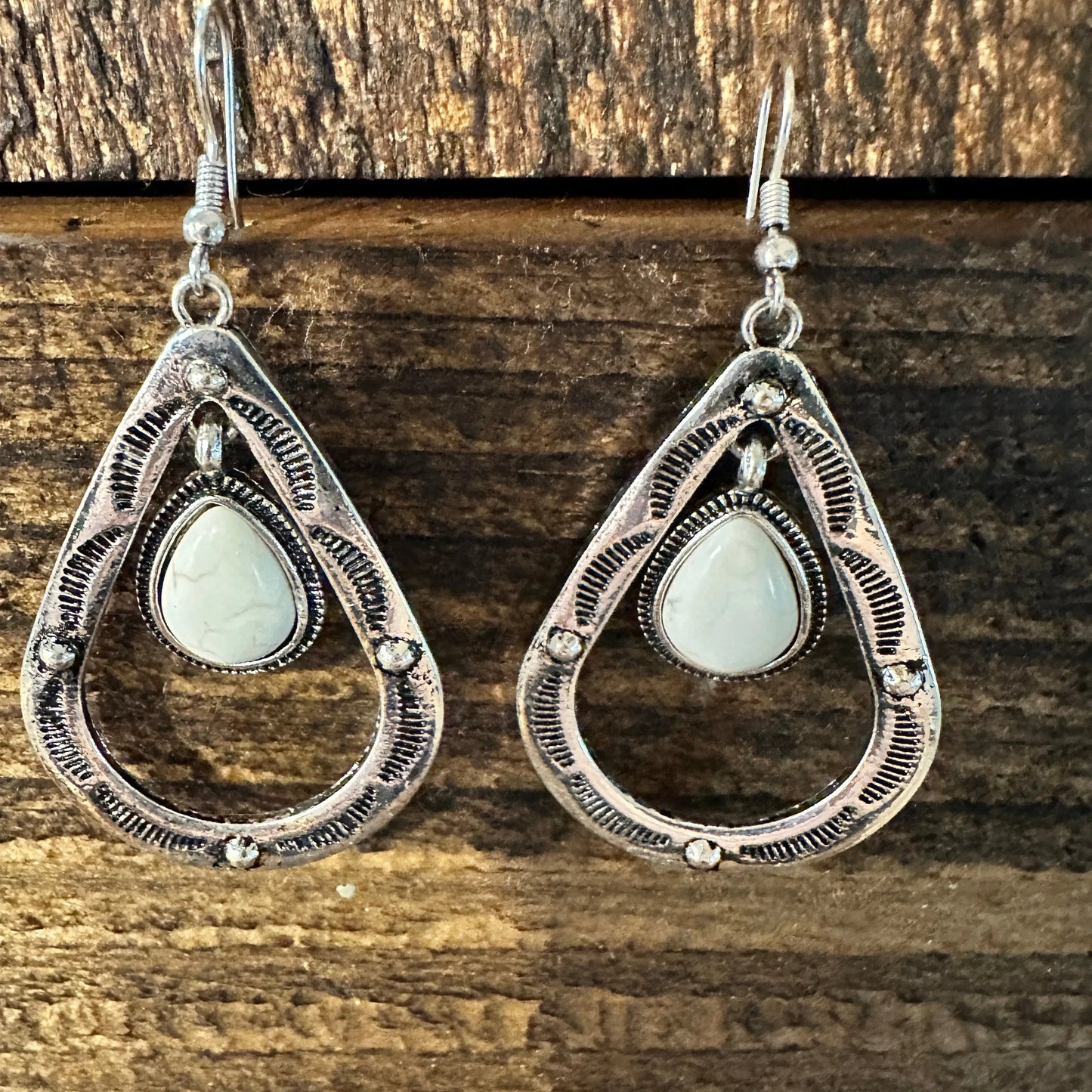 Boho Hippie Cowgirl Western Stamped White Stone Teardrop Silver Earrings, Gift Box - Silver Elegant