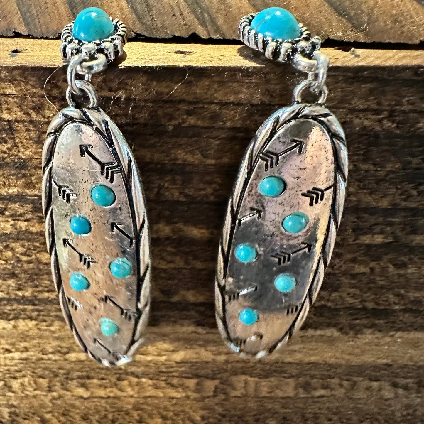 Boho Hippie Cowgirl Western Stamped Stone Earrings - Cactus Thunderbolt Arrows, Gift Box - Silver Elegant