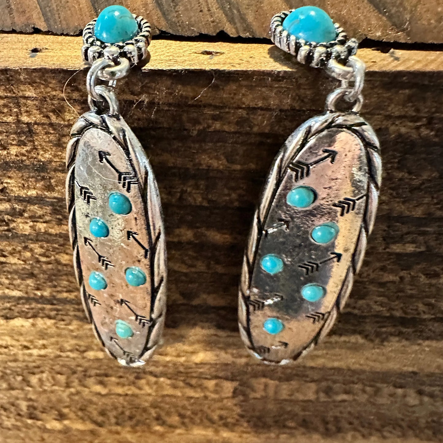 Boho Hippie Cowgirl Western Stamped Stone Earrings - Cactus Thunderbolt Arrows, Gift Box - Silver Elegant