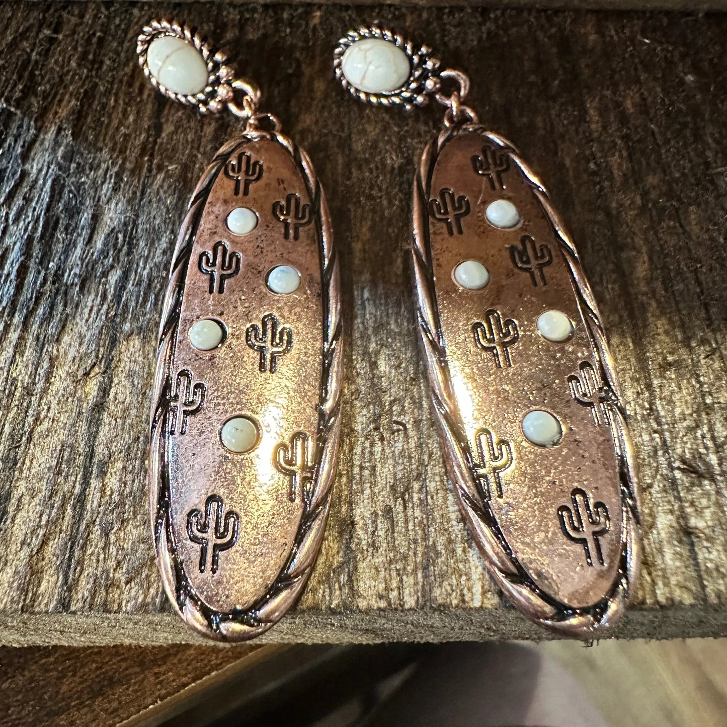 Boho Hippie Cowgirl Western Stamped Stone Copper Earrings - Cactus Thunderbolt Arrows, Gift Box - Silver Elegant