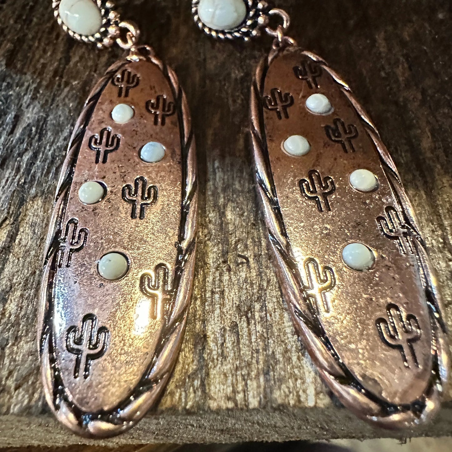 Boho Hippie Cowgirl Western Stamped Stone Copper Earrings - Cactus Thunderbolt Arrows, Gift Box - Silver Elegant