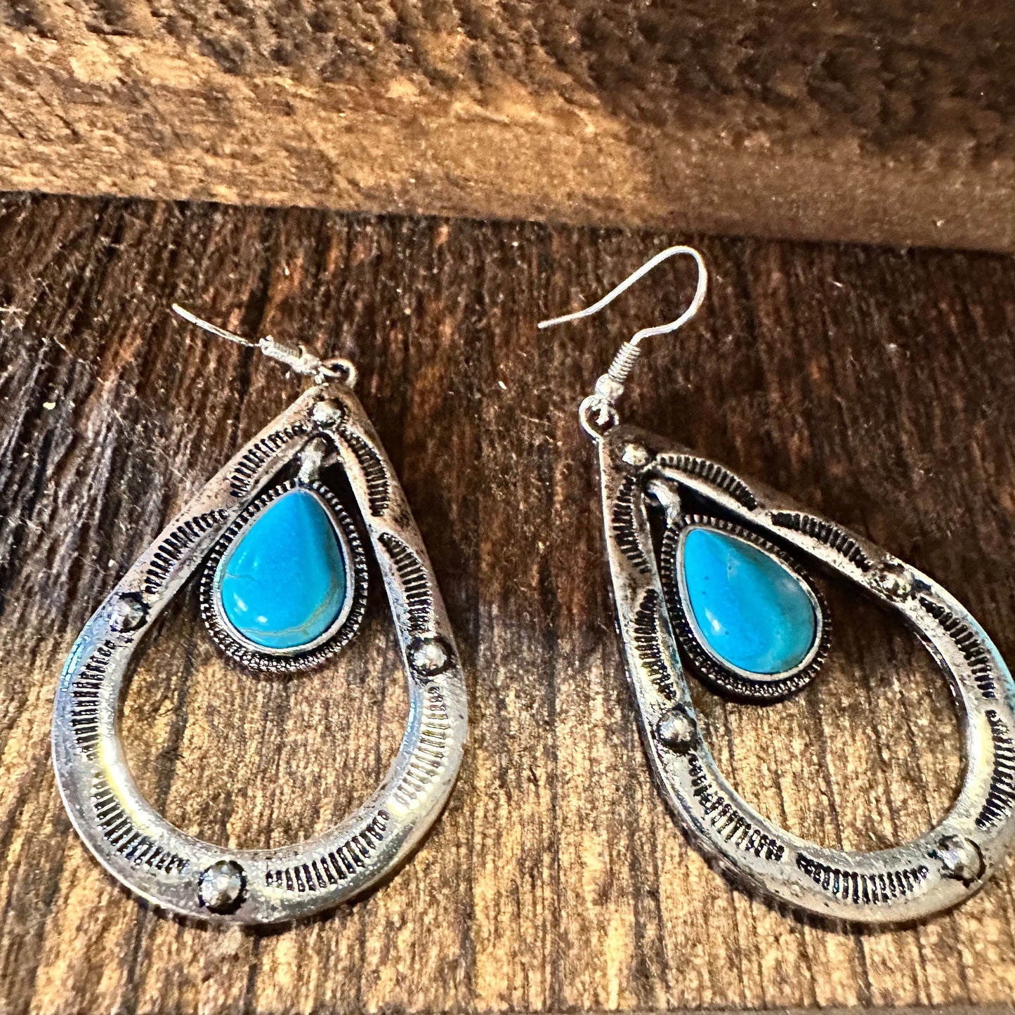 Boho Hippie Cowgirl Western Stamped Turquoise Teardrop Silver Earrings, Gift Box - Silver Elegant