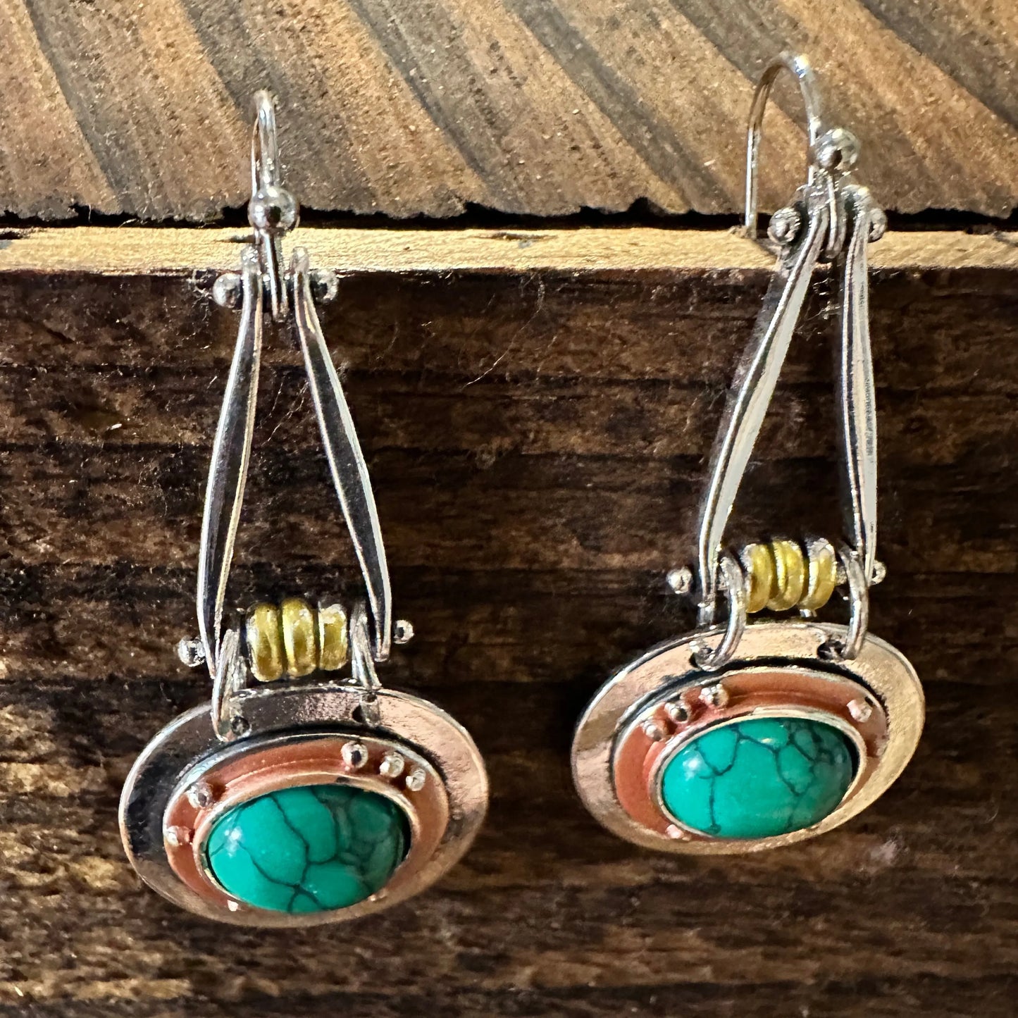Boho Hippie Cowgirl Western Green Agate Teardrop Silver Earrings, Gift Box - Silver Elegant