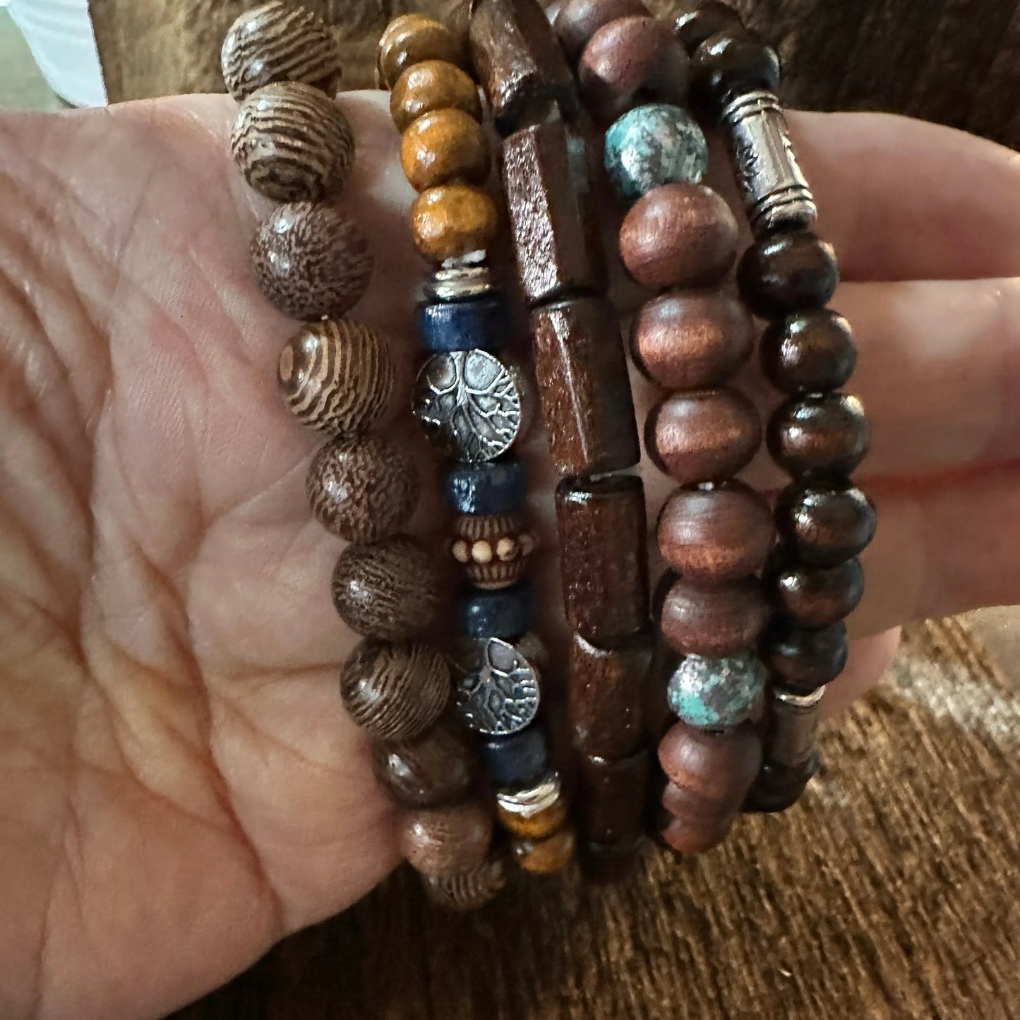 Bohemian Hippie Bracelet, Chic Brown Wooden Bead Coconut Shell Stretch Bracelet, 5Pc/Set, Gift Box - Silver Elegant