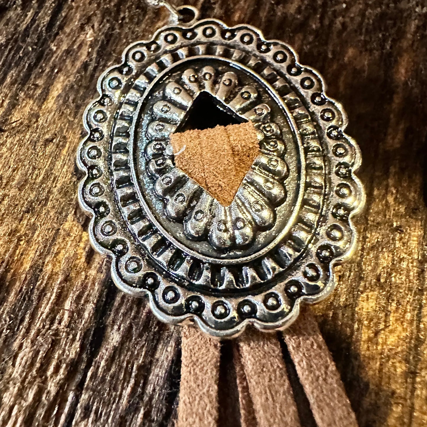 Boho Hippie Western Conch Tribal Silver Drop Wire Earrings, Brown Leather, Gift Box - Silver Elegant