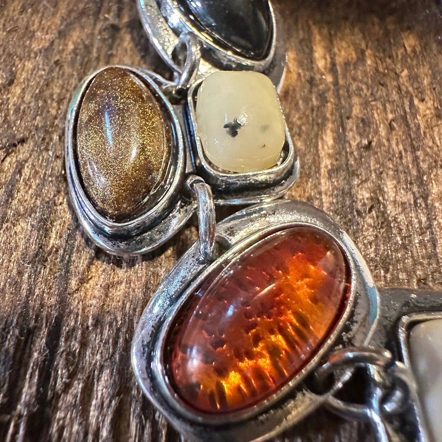 Handcrafted Boho Western Chic Natural Stone Link Bracelet, Adjustable, Multicolor, Gift Box - Silver Elegant