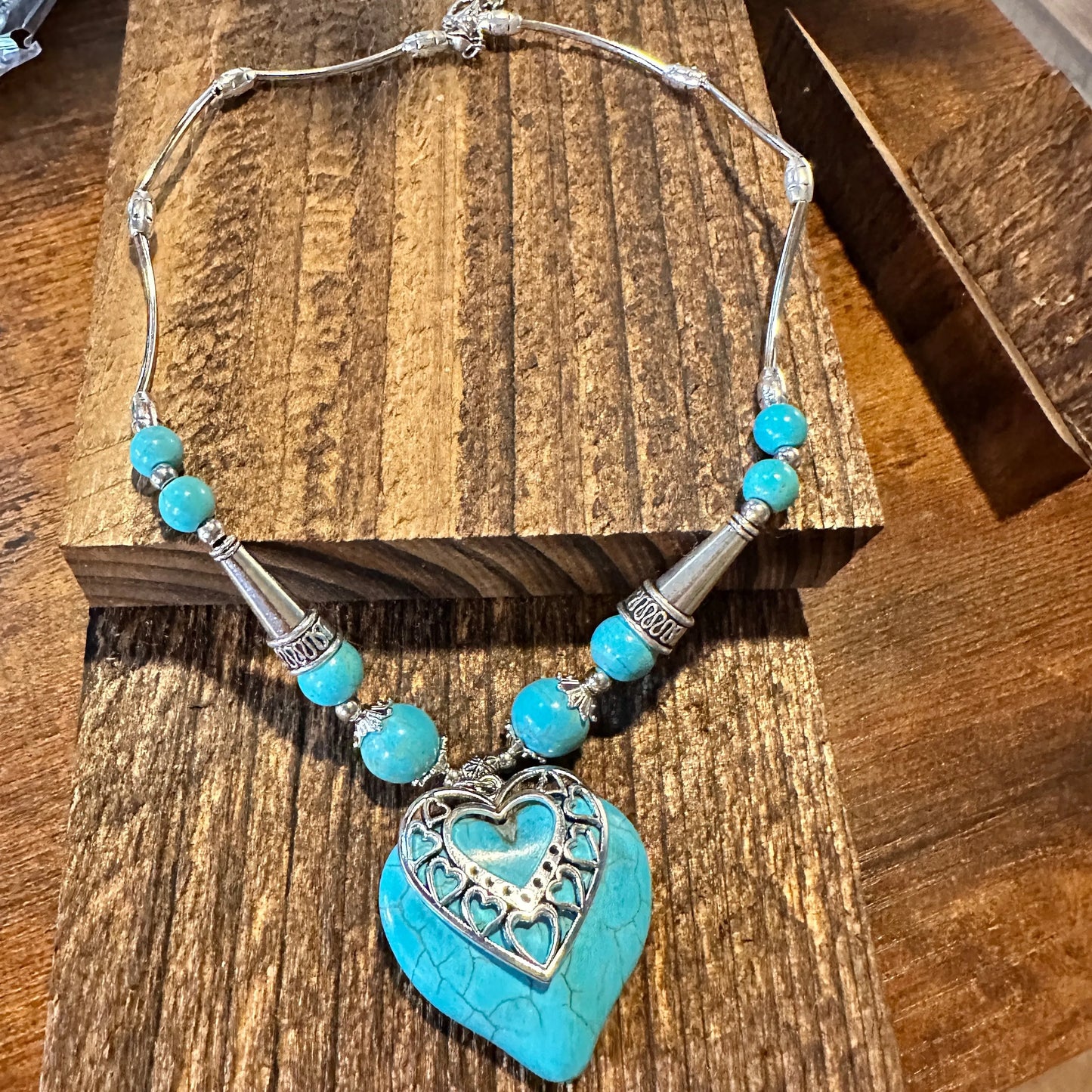 Boho Western Cowgirl Turquoise Adjustable Heart Necklace, Gift Box - Silver Elegant