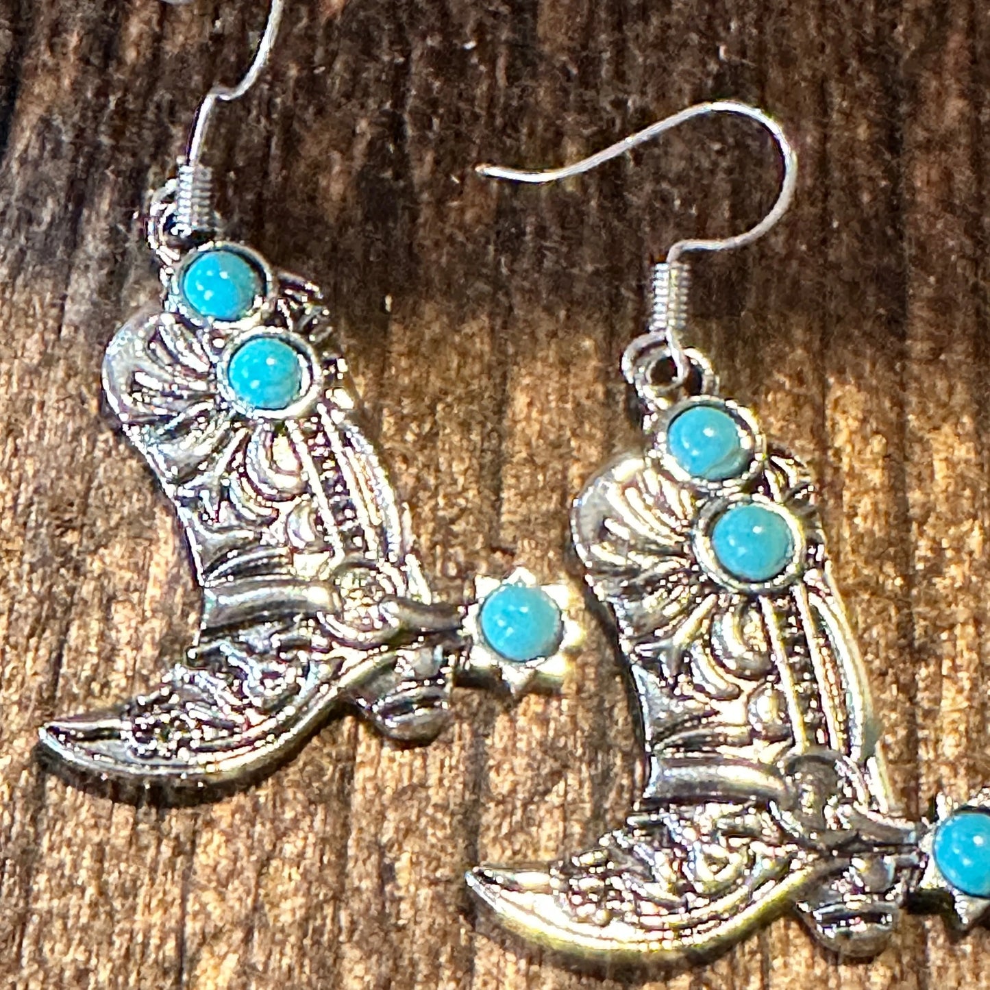 Boho Hippie Western CowgirlTurquoise Stone Boot Silver Drop Wire Earrings, Gift Box - Silver Elegant