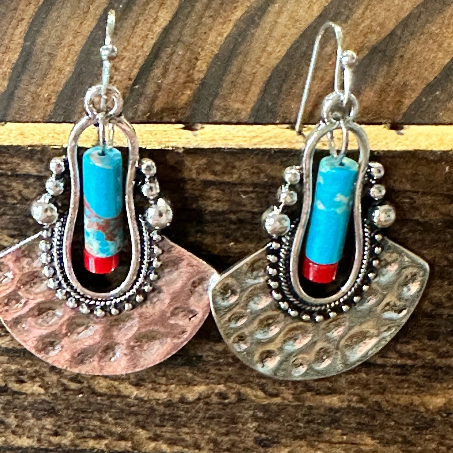 Boho Hippie Western Cowgirl Pounded Turquoise Stone Silver Drop Wire Earrings, Gift Box - Silver Elegant