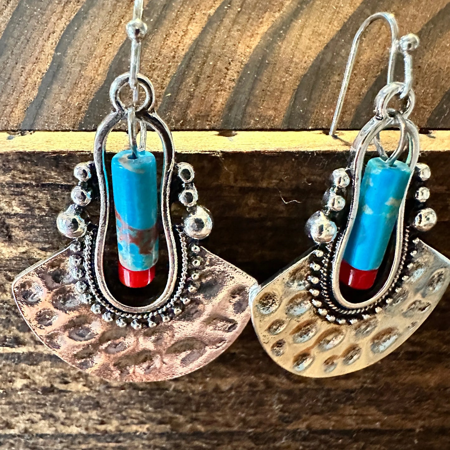 Boho Hippie Western Cowgirl Pounded Turquoise Stone Silver Drop Wire Earrings, Gift Box - Silver Elegant