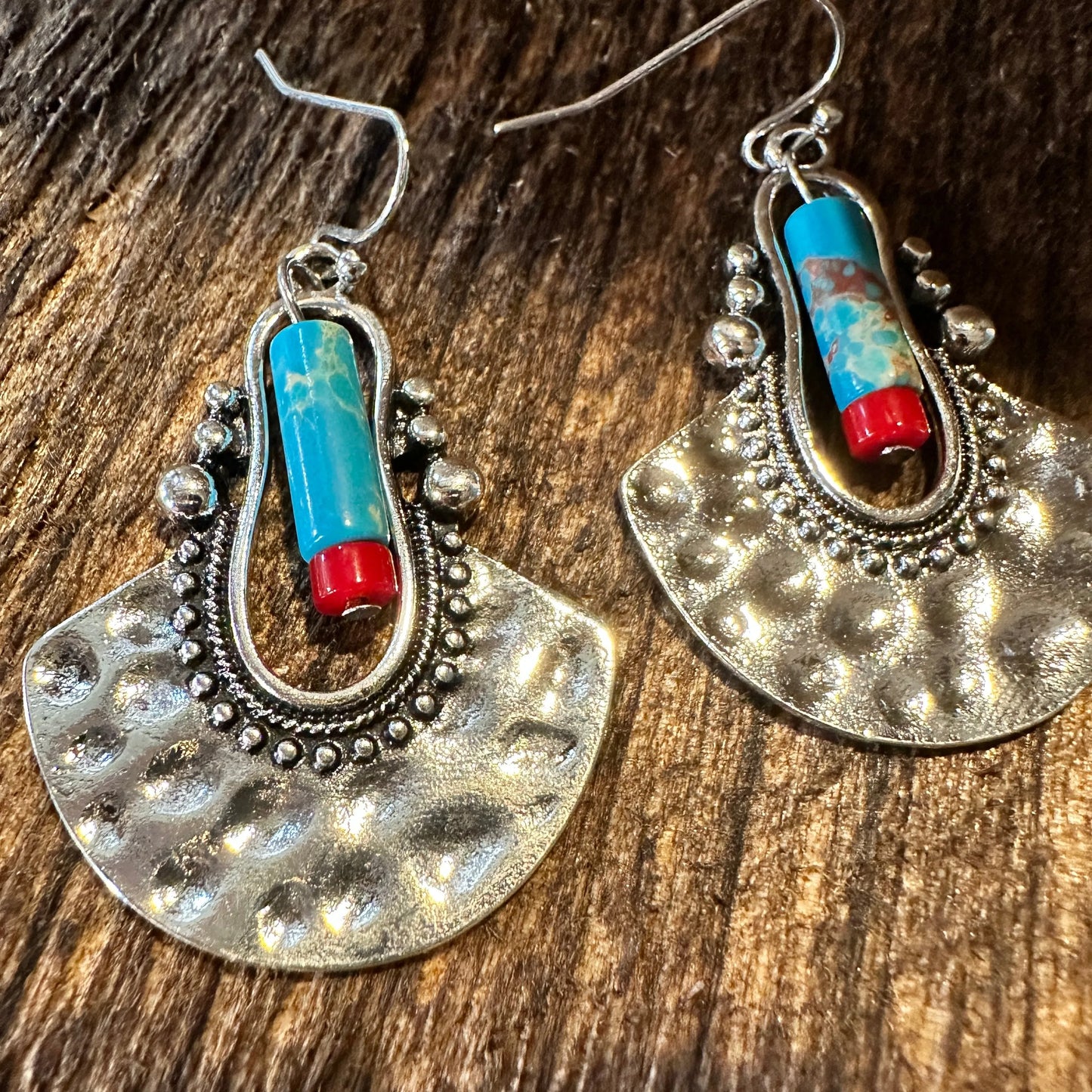 Boho Hippie Western Cowgirl Pounded Turquoise Stone Silver Drop Wire Earrings, Gift Box - Silver Elegant