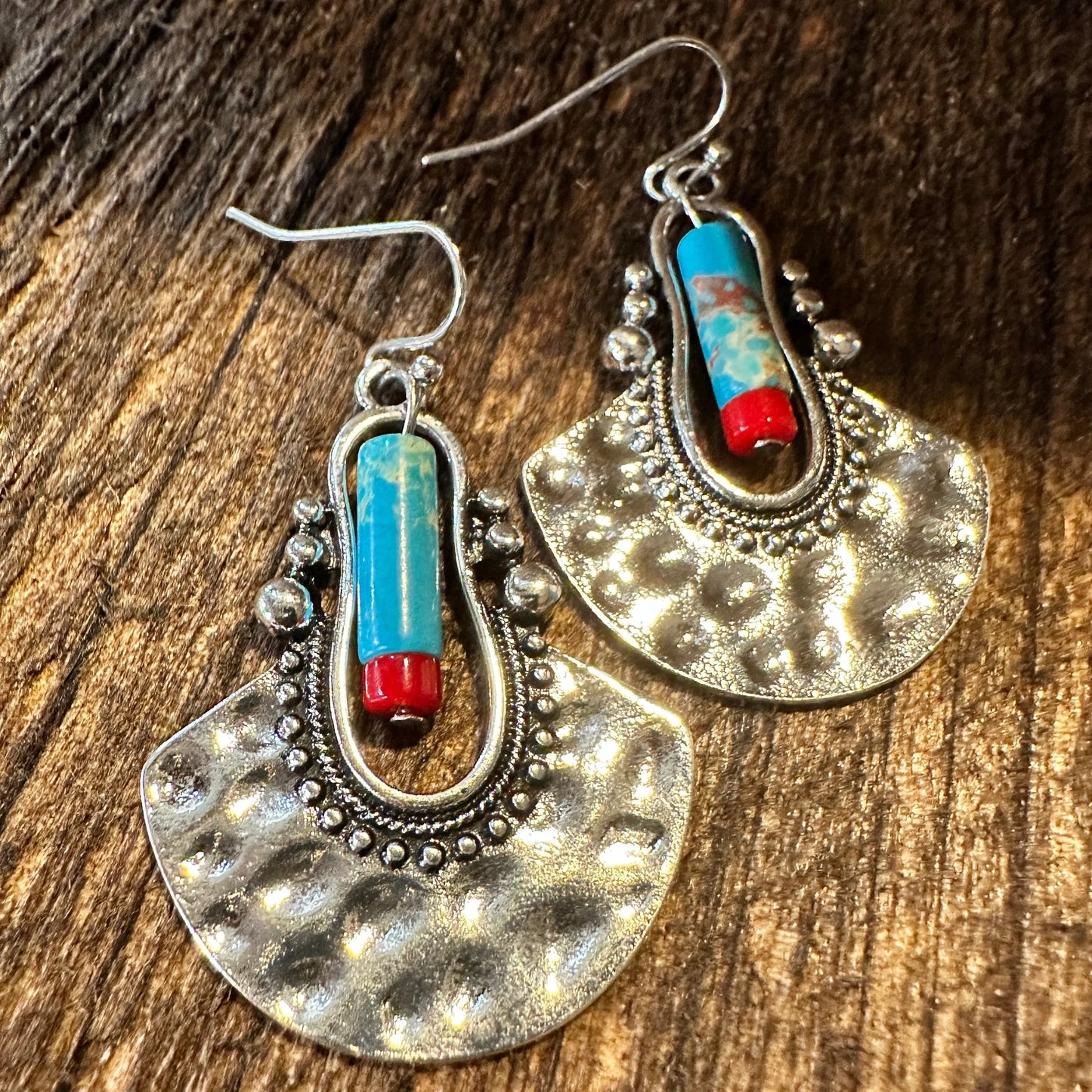 Boho Hippie Western Cowgirl Pounded Turquoise Stone Silver Drop Wire Earrings, Gift Box - Silver Elegant