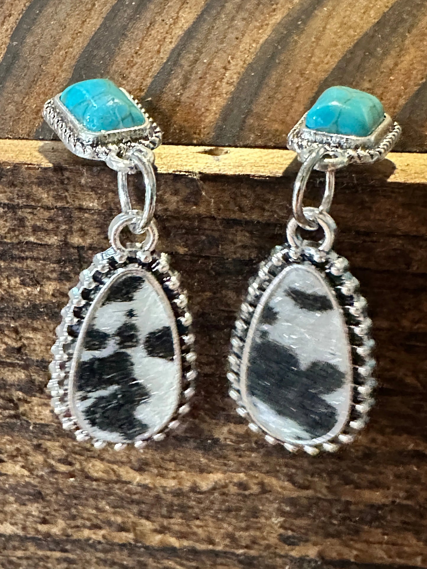 Boho Hippie Western Cowgirl Turquoise Stone Silver Drop Stud Earrings, Gift Box - Silver Elegant