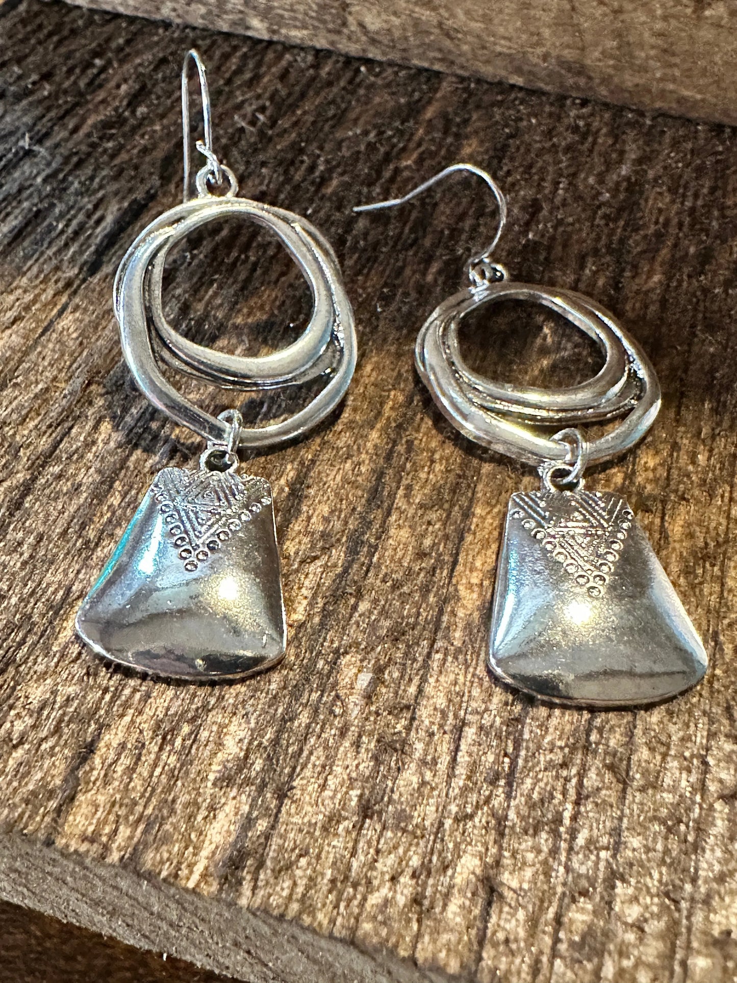 Boho Hippie Western Cowgirl Circle Silver Drop Wire Earrings, Gift Box - Silver Elegant