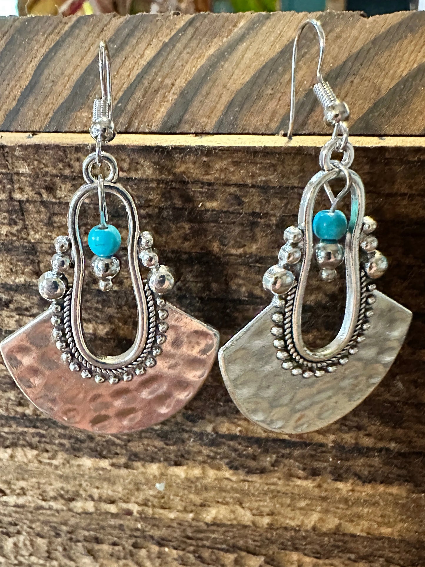 Boho Hippie Western Cowgirl Turquoise Stone Fan Silver Drop Wire Earrings, Gift Box - Silver Elegant