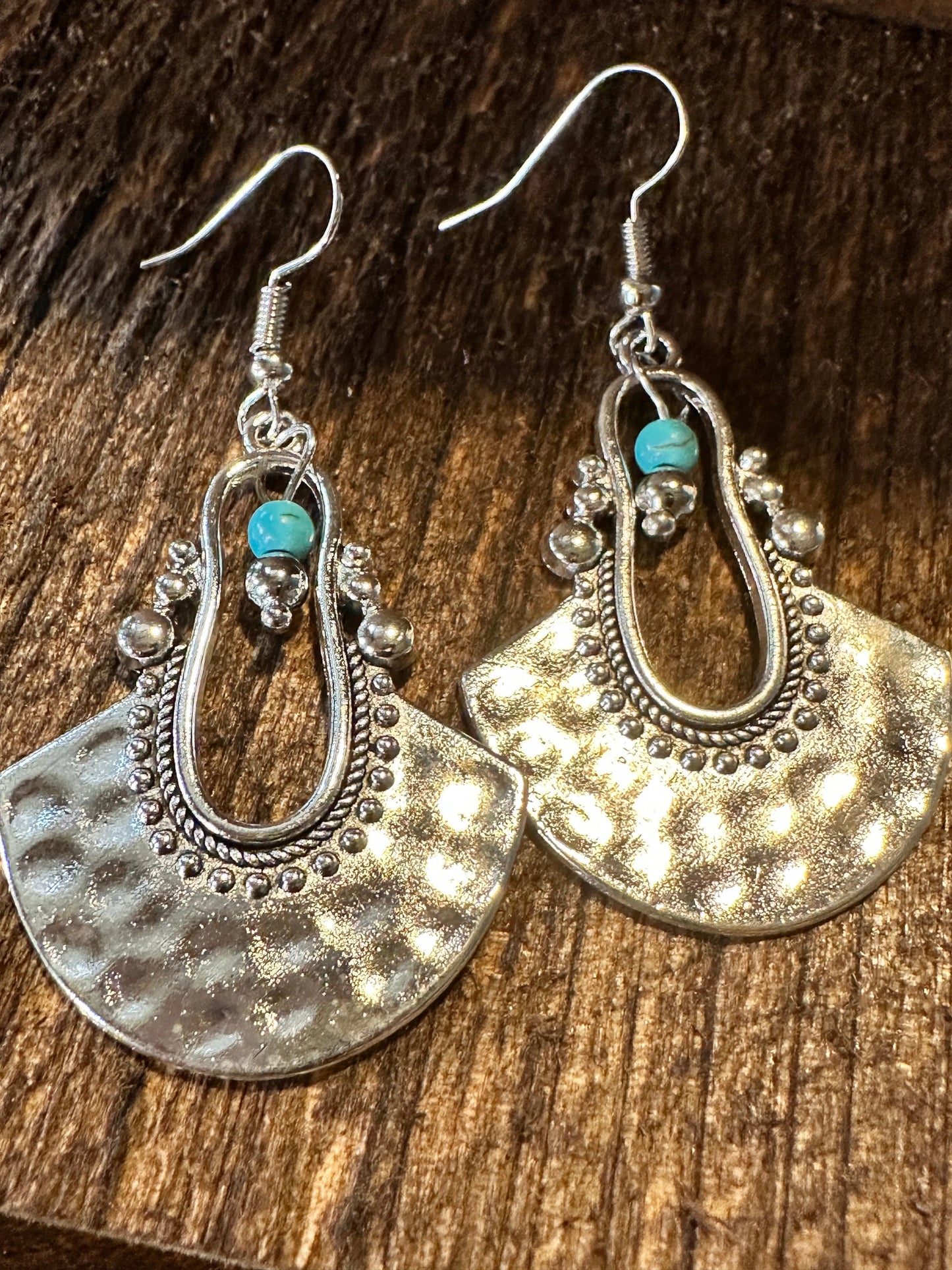 Boho Hippie Western Cowgirl Turquoise Stone Fan Silver Drop Wire Earrings, Gift Box - Silver Elegant