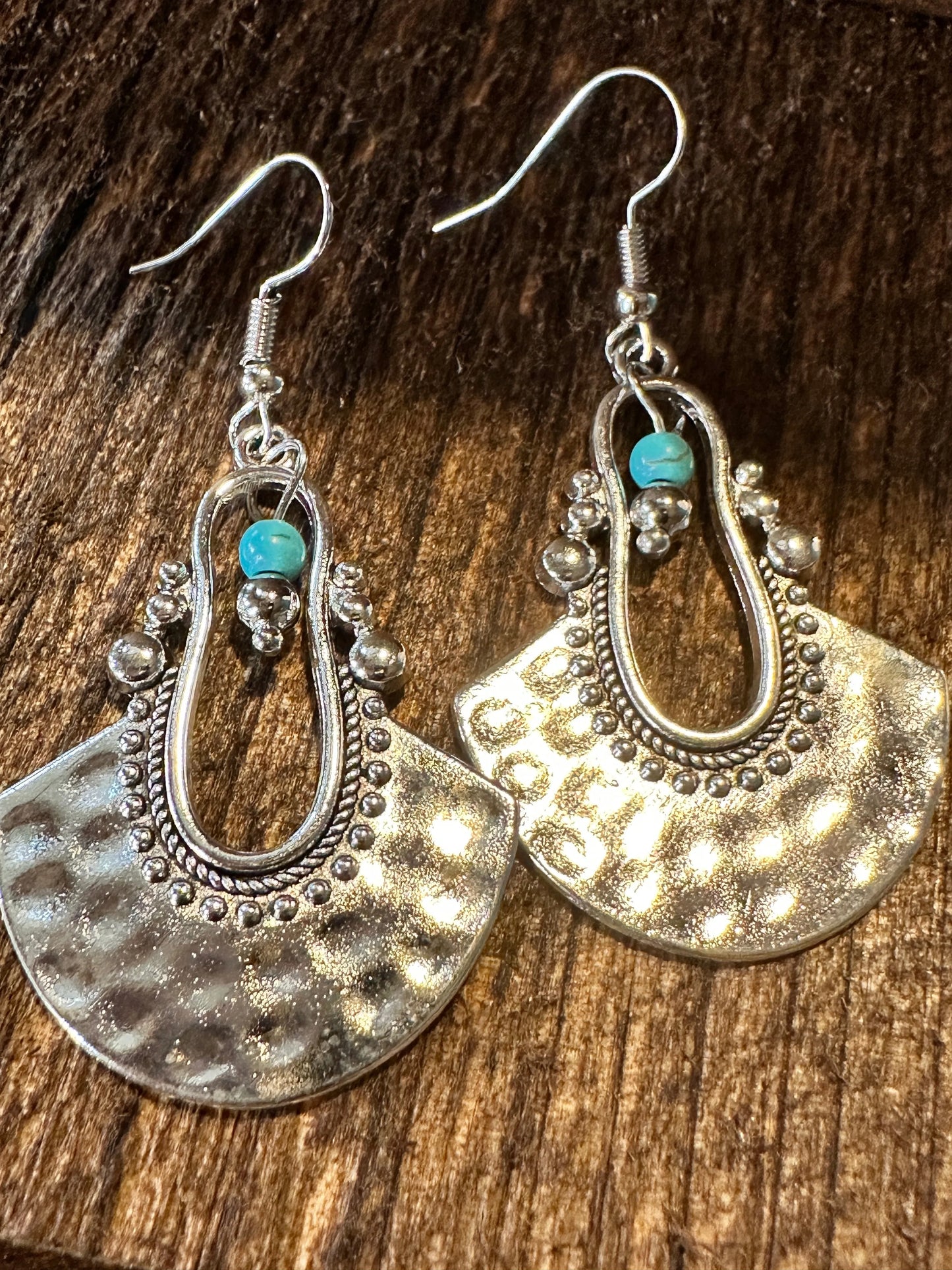 Boho Hippie Western Cowgirl Turquoise Stone Fan Silver Drop Wire Earrings, Gift Box - Silver Elegant