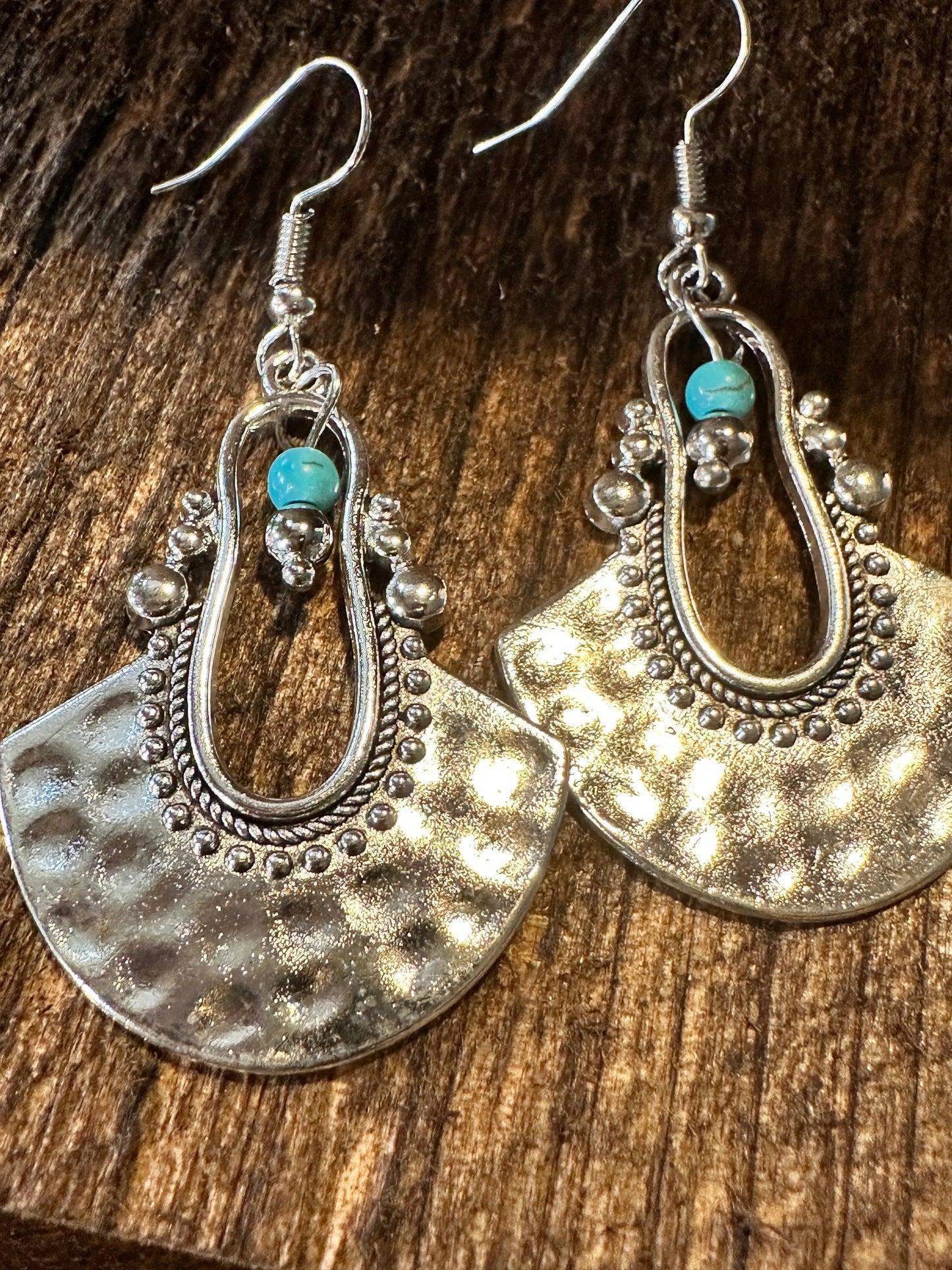 Boho Hippie Western Cowgirl Turquoise Stone Fan Silver Drop Wire Earrings, Gift Box - Silver Elegant