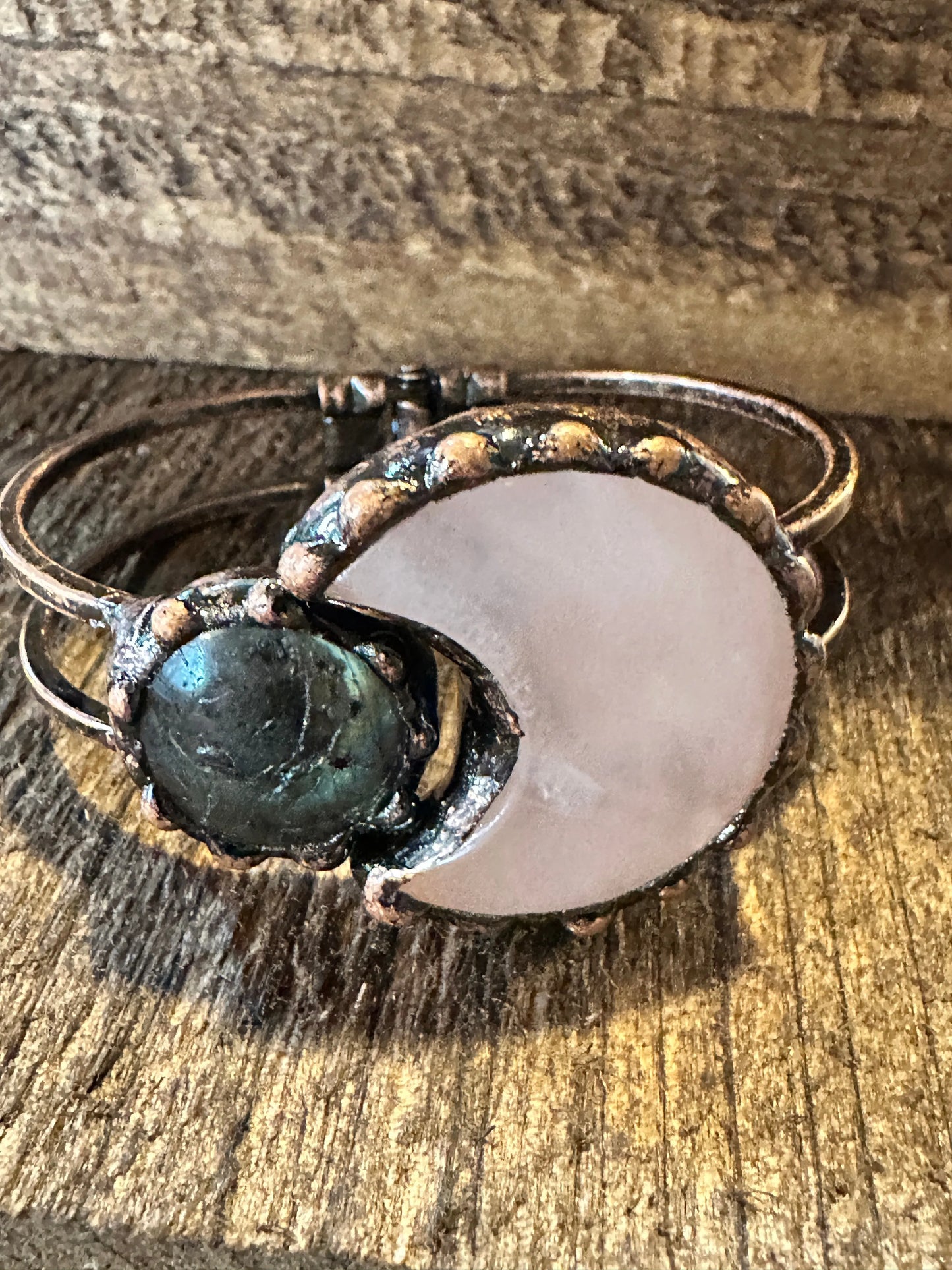 Handcrafted Boho Western Chic Copper Natural Stone Open Link Bracelet, Pink Opal, Green Agate Stone, Gift Box - Silver Elegant