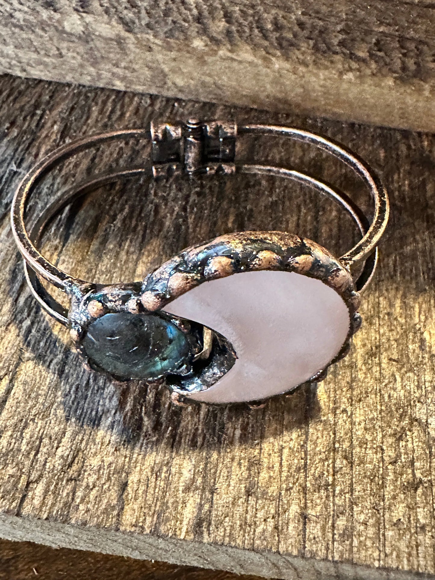 Handcrafted Boho Western Chic Copper Natural Stone Open Link Bracelet, Pink Opal, Green Agate Stone, Gift Box - Silver Elegant