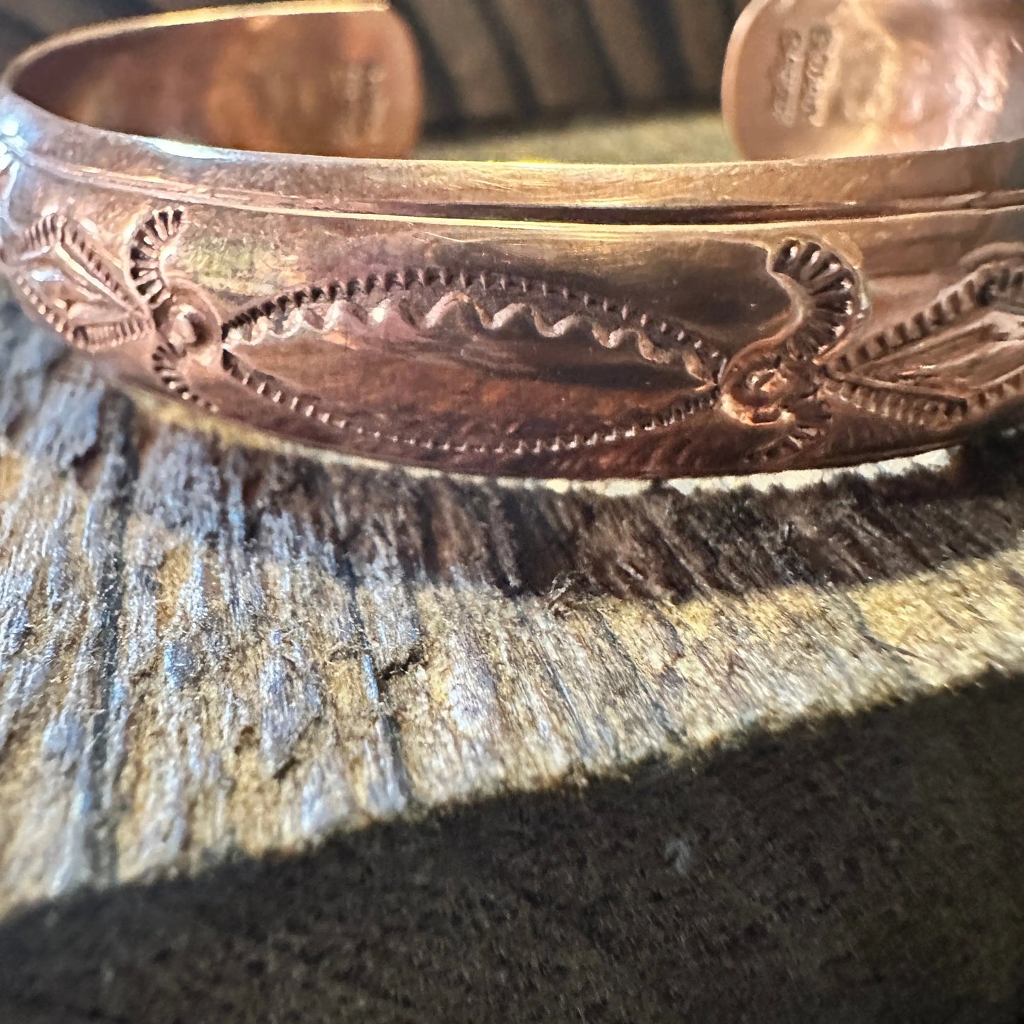 Handcrafted Boho Copper Native American Indian Gilbert Begay Signed Bangle , Gift Box - Silver Elegant