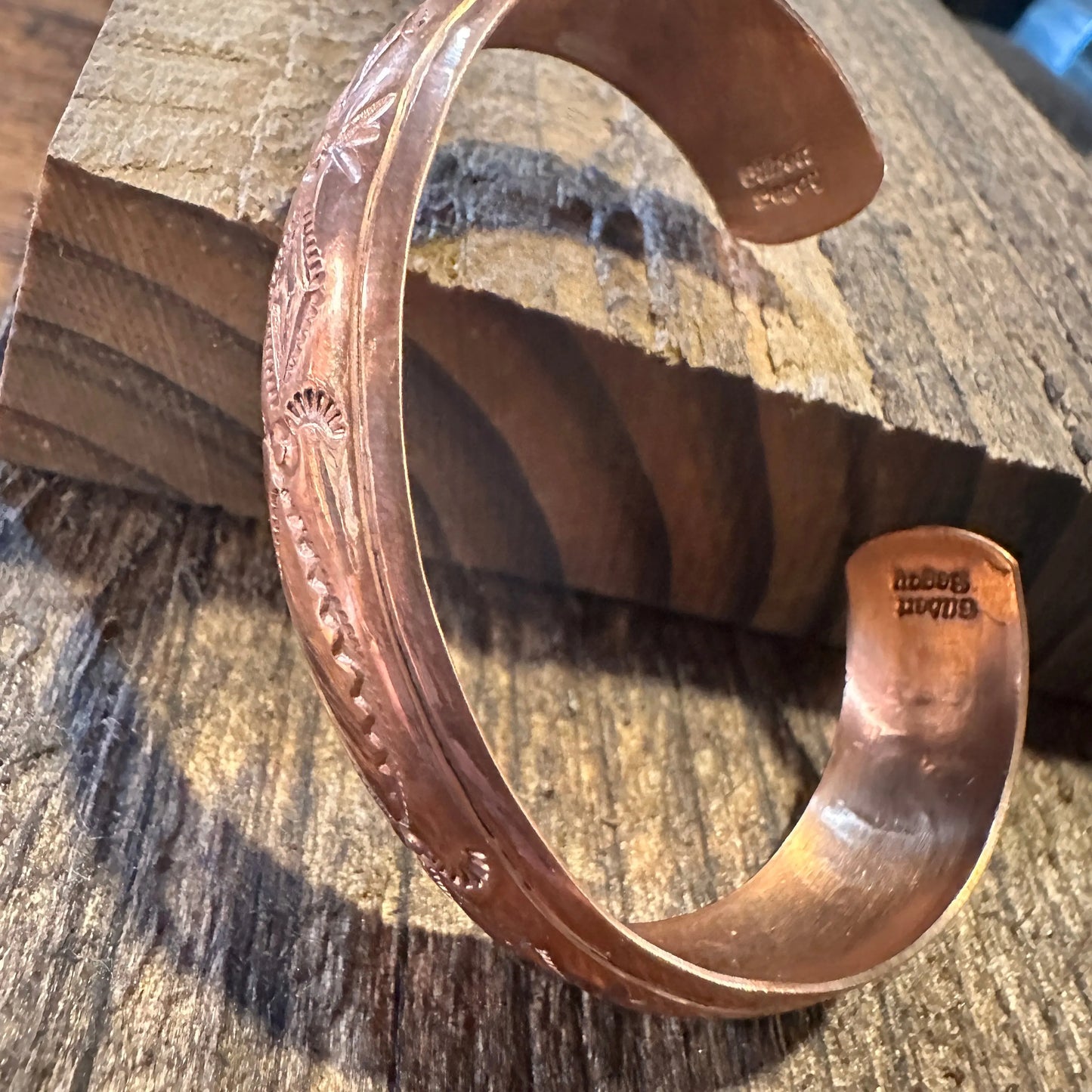 Handcrafted Boho Copper Native American Indian Gilbert Begay Signed Bangle , Gift Box - Silver Elegant