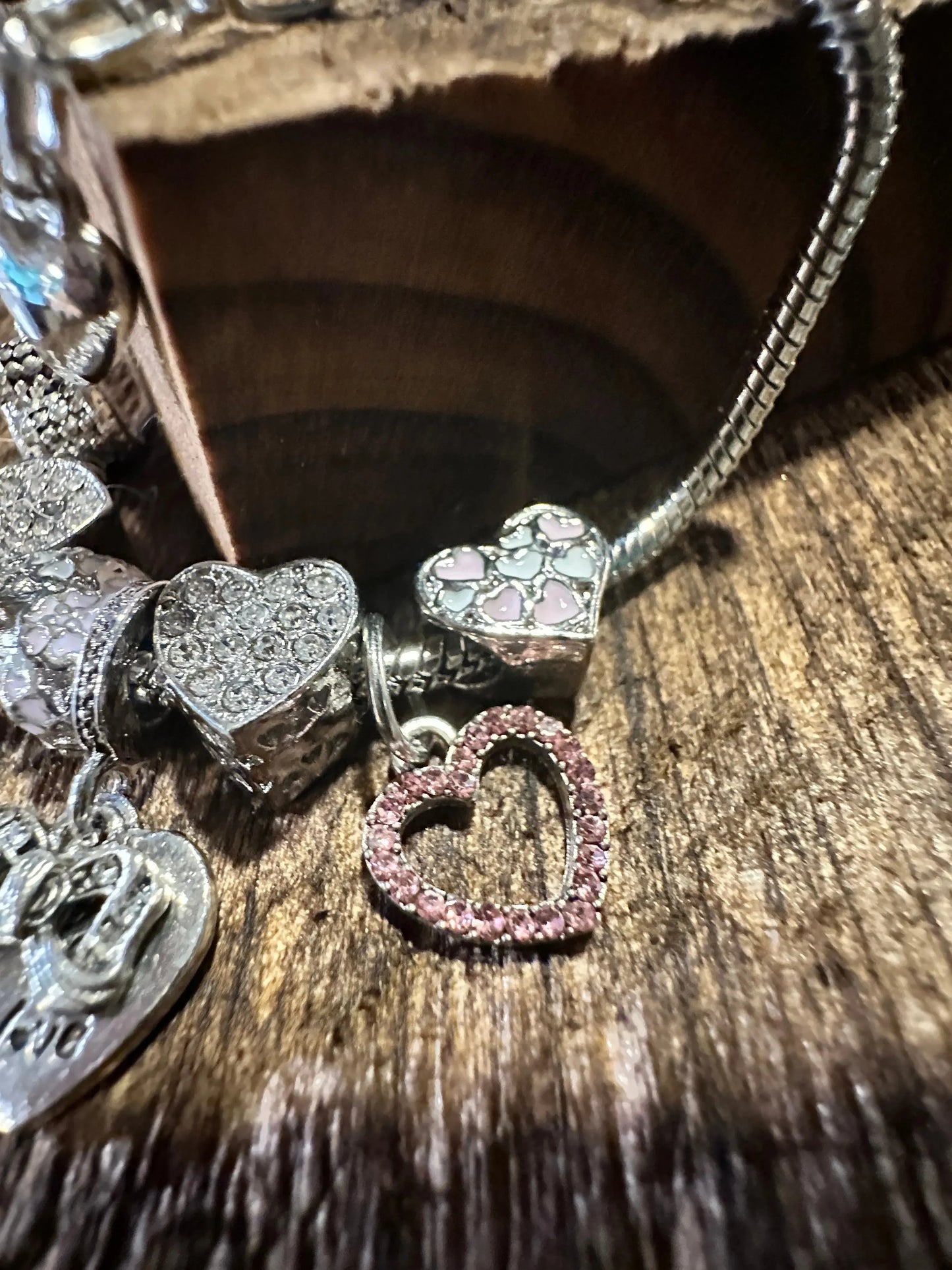 Elegant Heart Pendant Chain Bracelet/Heart Charms, Adjustable - Silver Elegant