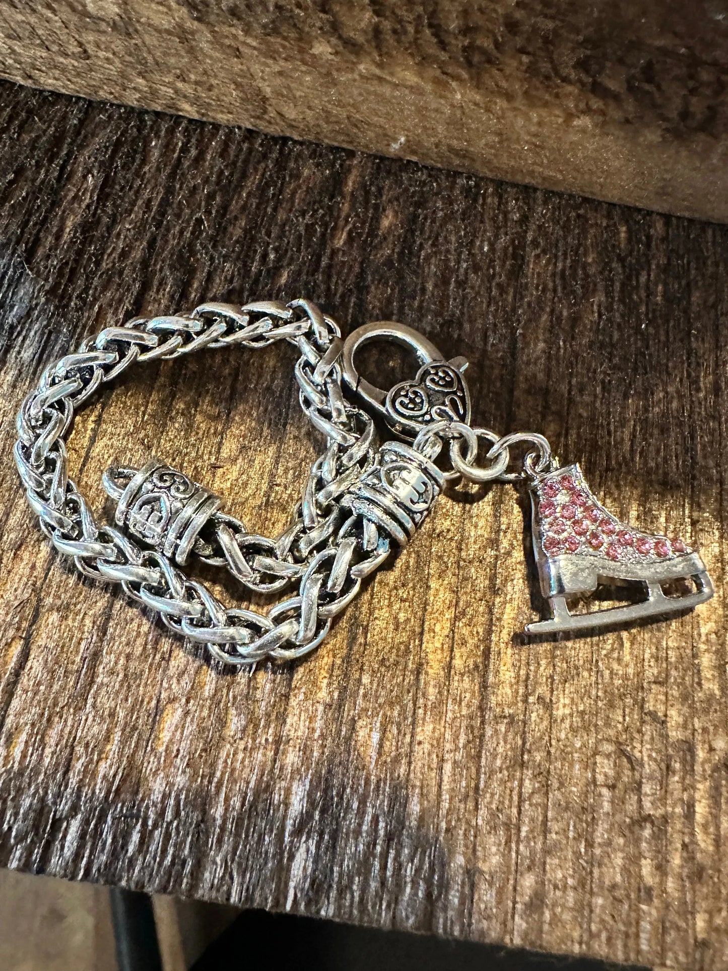 Handcrafted Artesian Link Silver Bracelet, Skating Winter Charm, Size 19CM - Silver Elegant