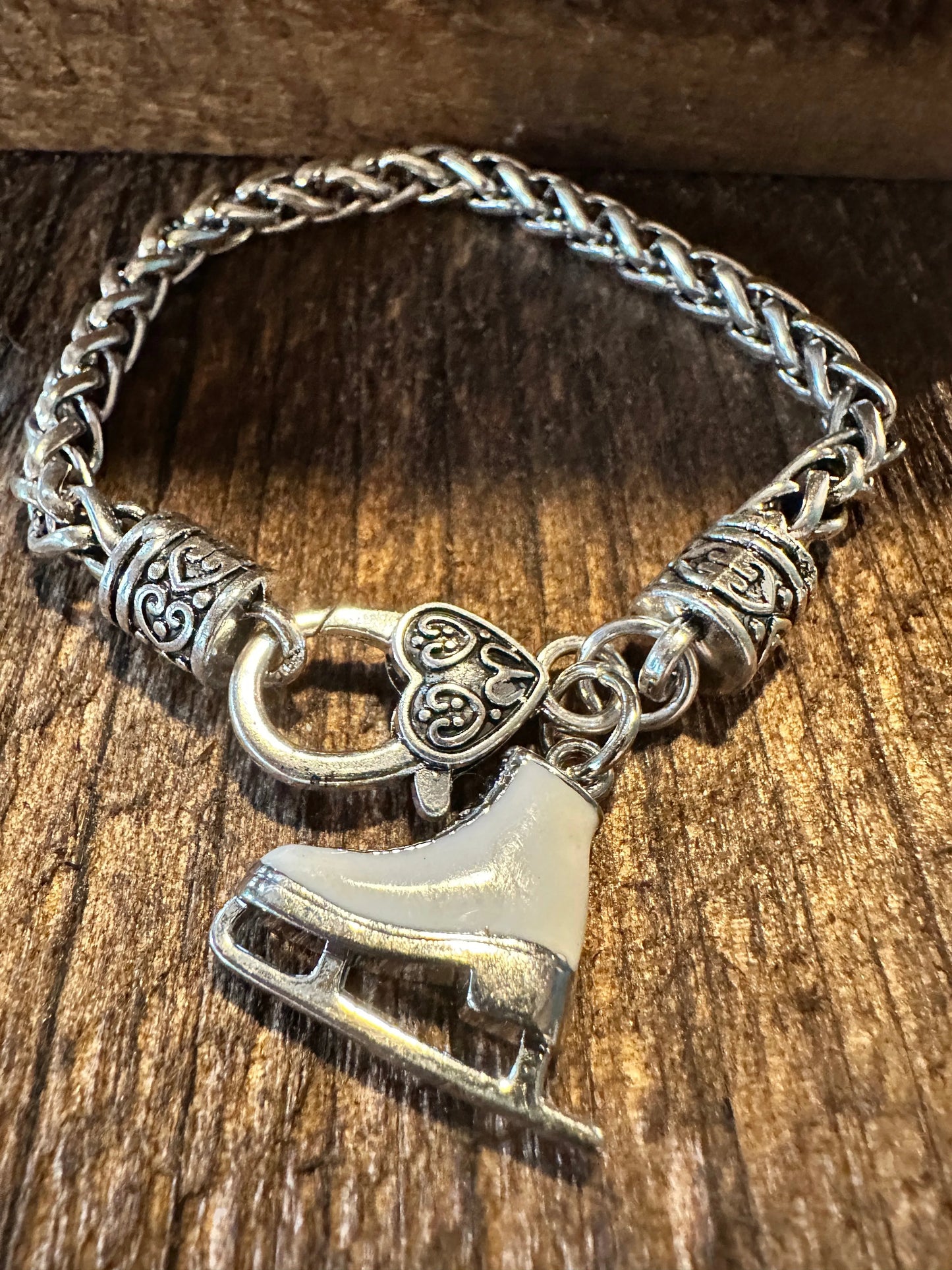 Handcrafted Artesian Link Silver Bracelet, Skating Winter Charm, Size 19CM - Silver Elegant
