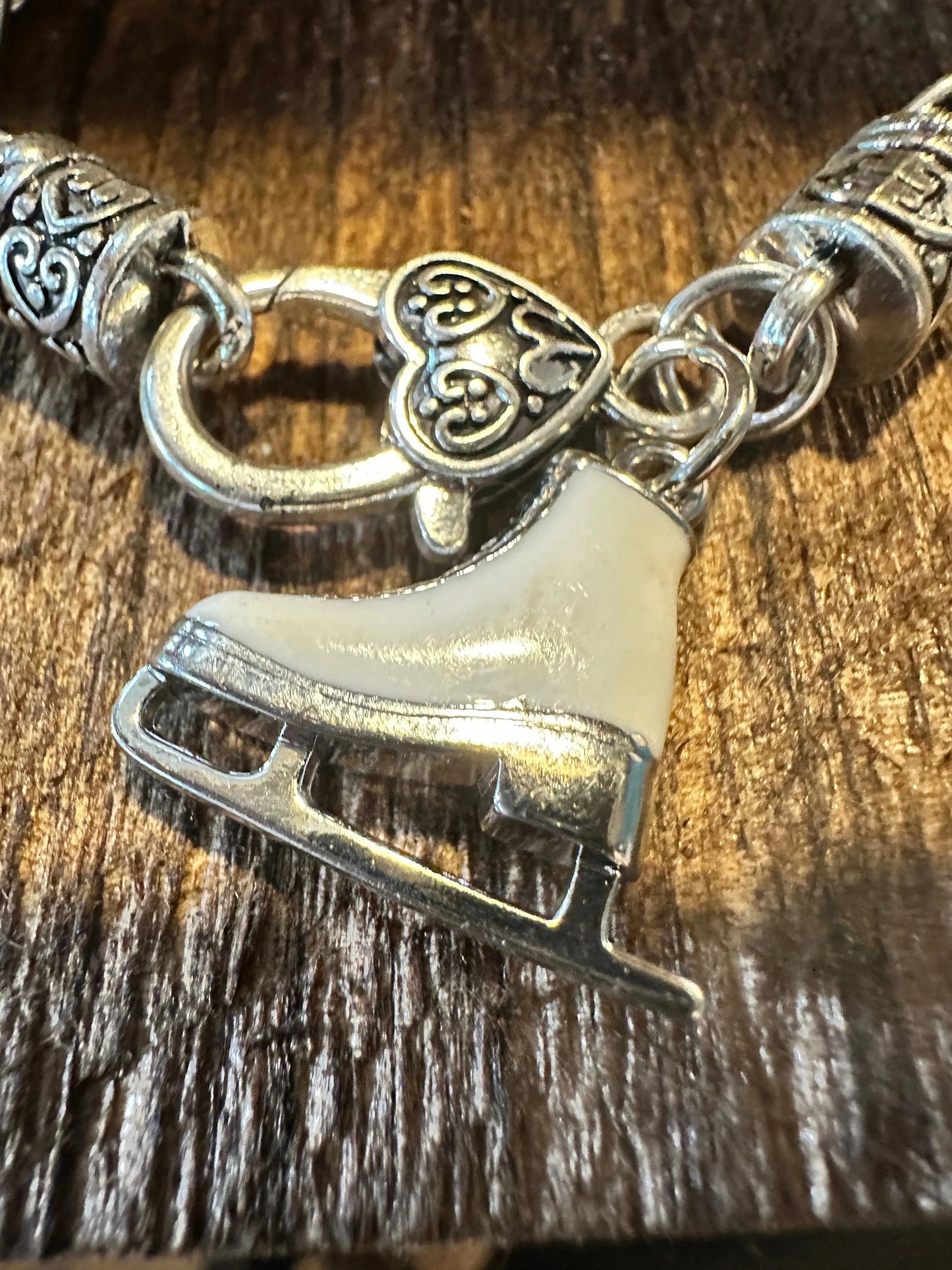 Handcrafted Artesian Link Silver Bracelet, Skating Winter Charm, Size 19CM - Silver Elegant