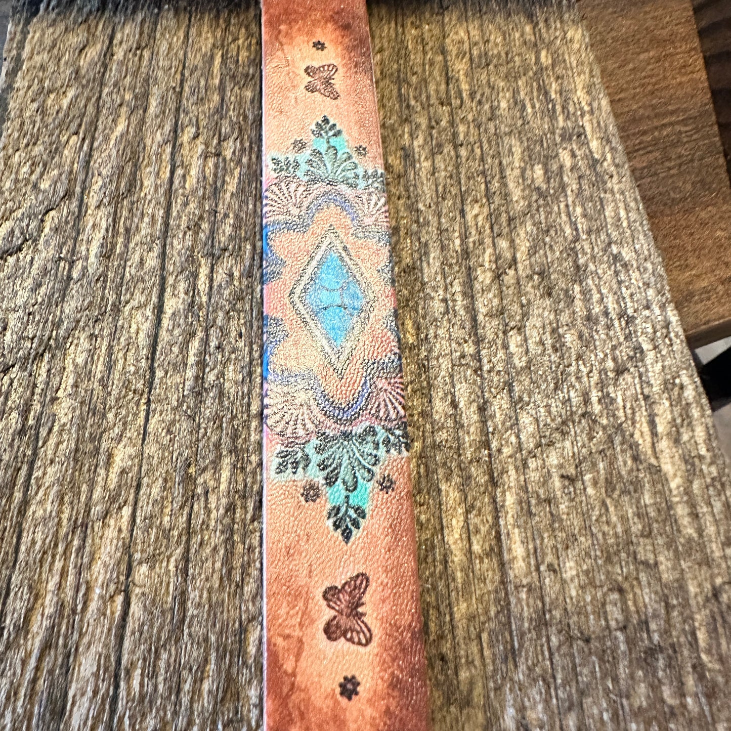 Boho Southwestern Cowgirl Leather Grain Cuff Bracelet, Turquoise Leather, 20CM, Gift Box - Silver Elegant