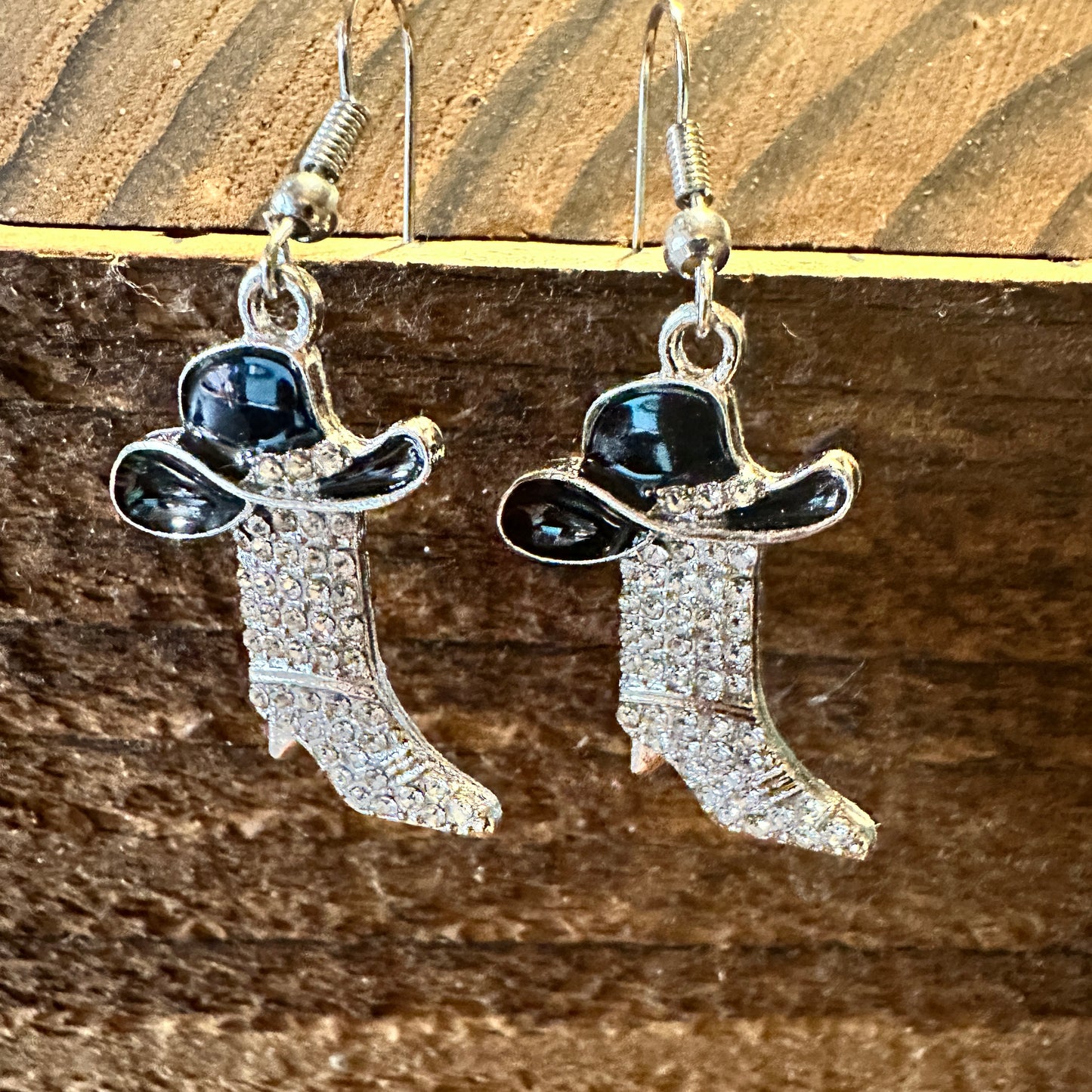 Boho Hippie Western Cowgirl Boot Sparkling Silver Drop Wire Earrings, Gift Box - Silver Elegant
