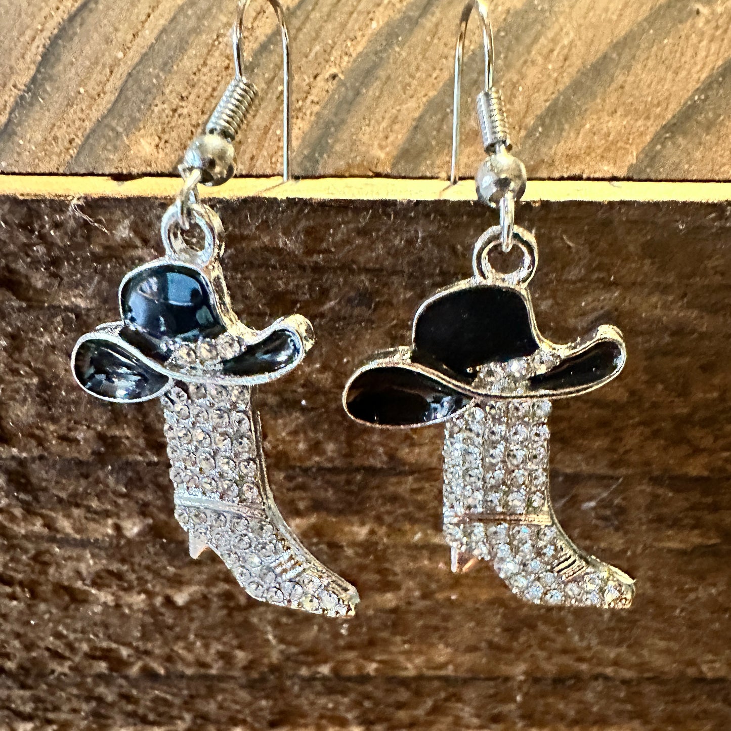 Boho Hippie Western Cowgirl Boot Sparkling Silver Drop Wire Earrings, Gift Box - Silver Elegant