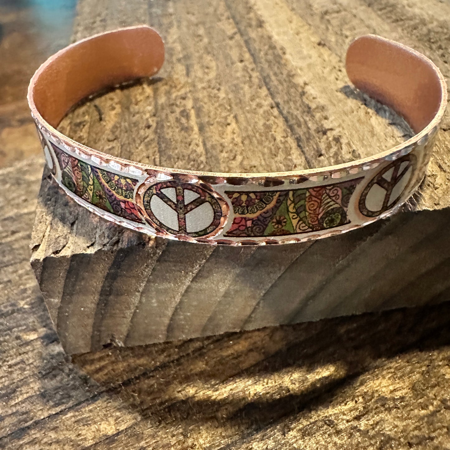 Handmade Boho Copper Narrow Cuff Bracelet, Diamond Cut Hippie Peace Design, Gift Box - Silver Elegant
