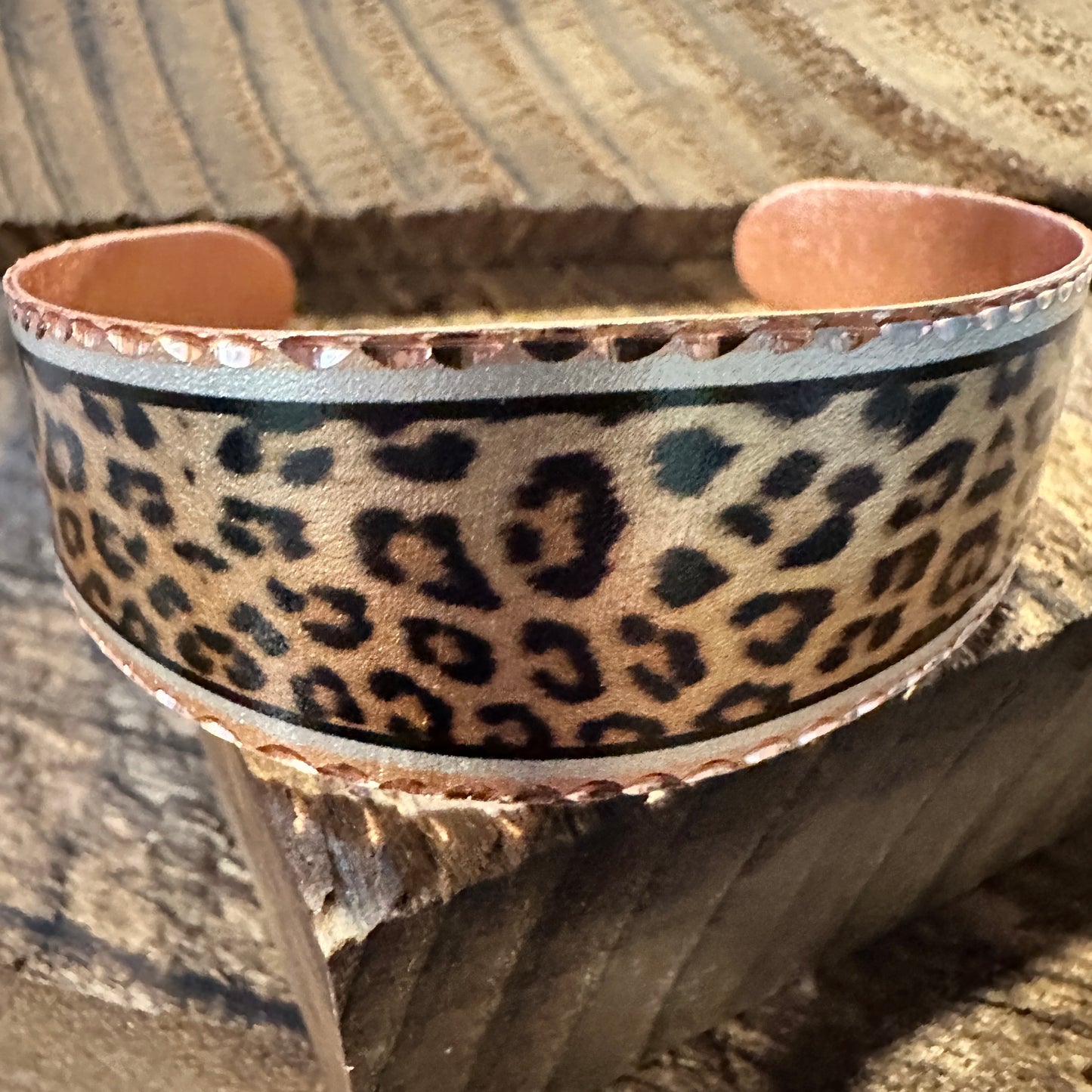 Handmade Boho Copper Wide Cuff Bracelet, Diamond Cut Leopard Design, Gift Box - Silver Elegant