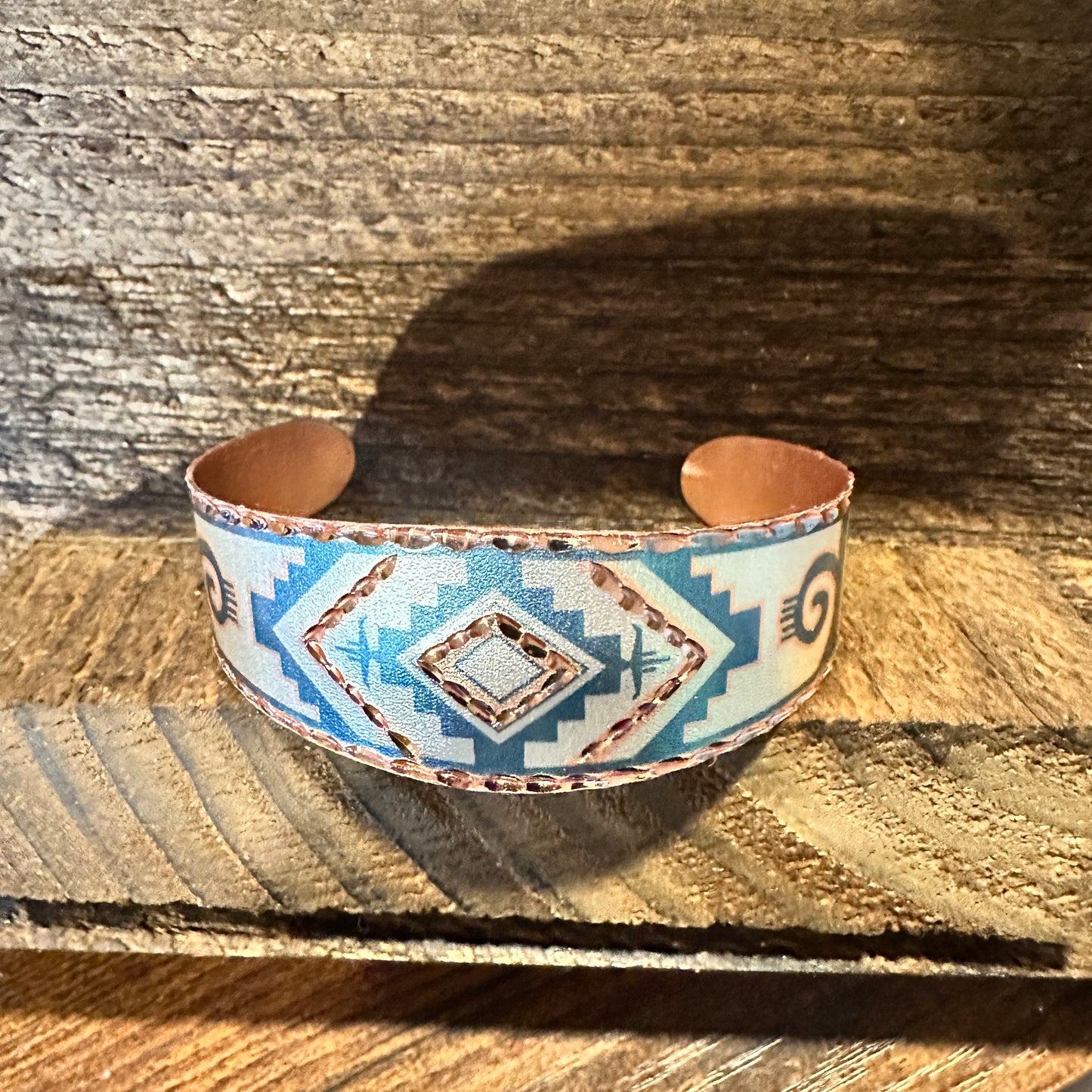 Handmade Boho Copper Wide Cuff Bracelet, Diamond Cut Navajo Native Design, Gift Box - Silver Elegant