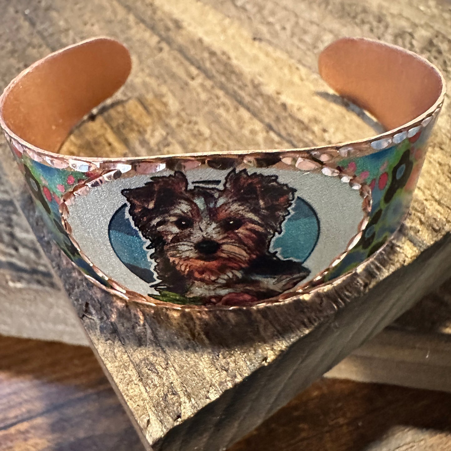 Handmade Boho Copper Wide Cuff Bracelet, Diamond Cut Yorkshire Terroir Dog Design, Gift Box - Silver Elegant