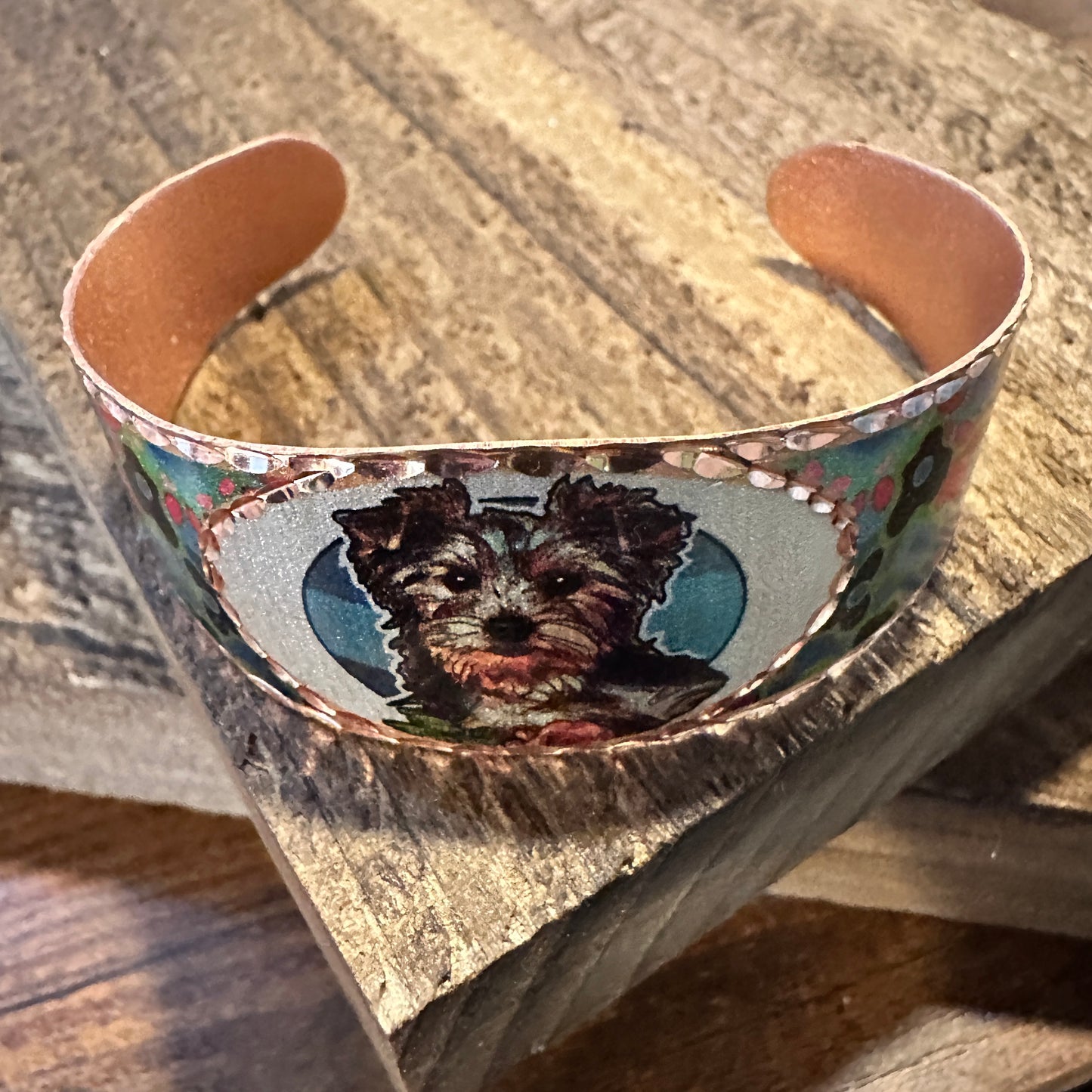 Handmade Boho Copper Wide Cuff Bracelet, Diamond Cut Yorkshire Terroir Dog Design, Gift Box - Silver Elegant