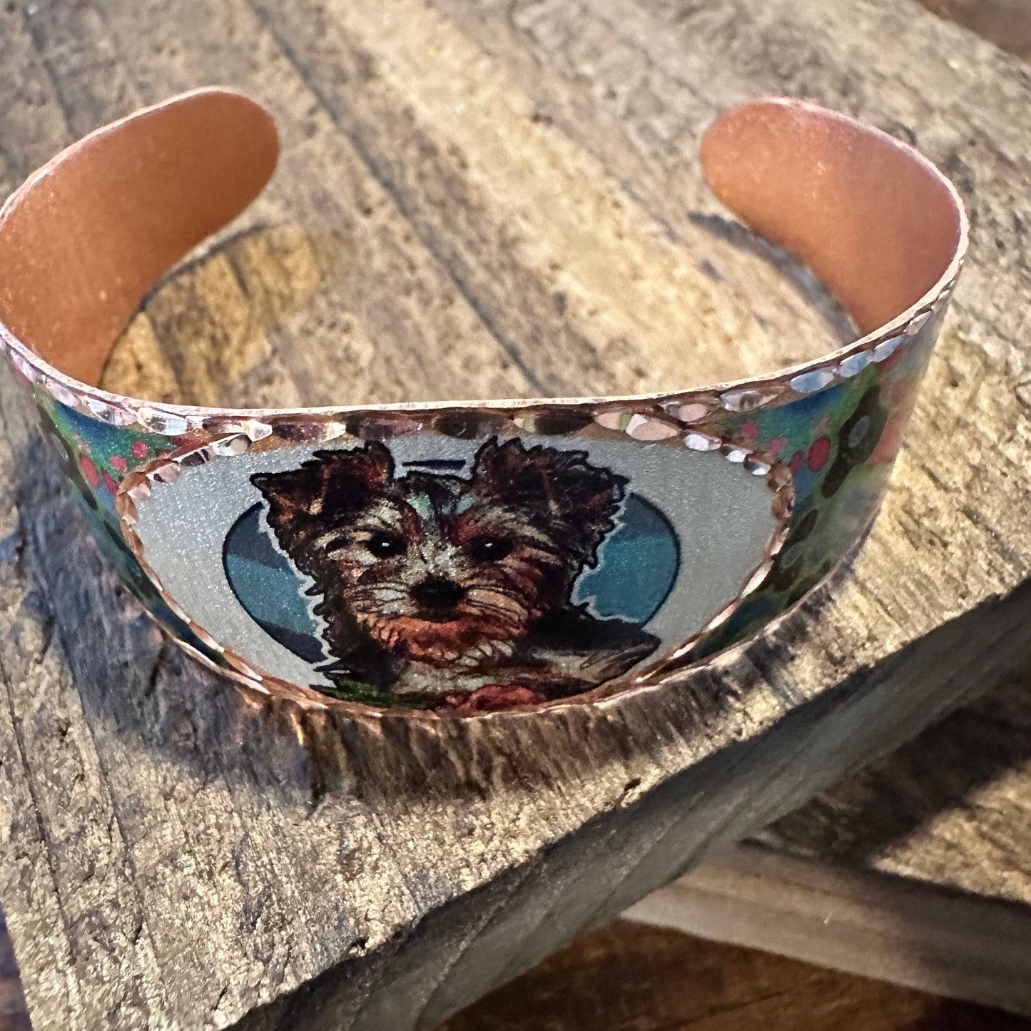 Handmade Boho Copper Wide Cuff Bracelet, Diamond Cut Yorkshire Terroir Dog Design, Gift Box - Silver Elegant
