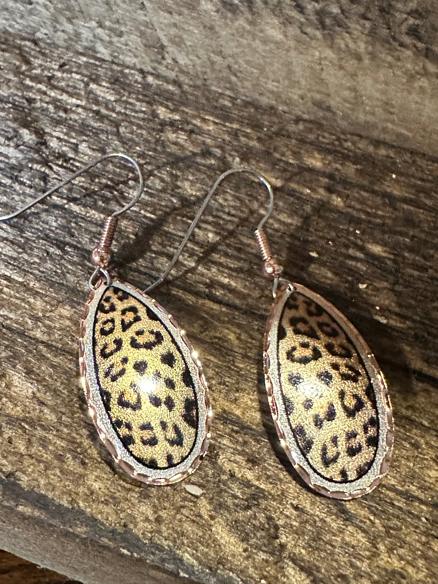Handmade Boho Copper Earrings, Leopard Wire Drop Earrings, Gift Box - Silver Elegant