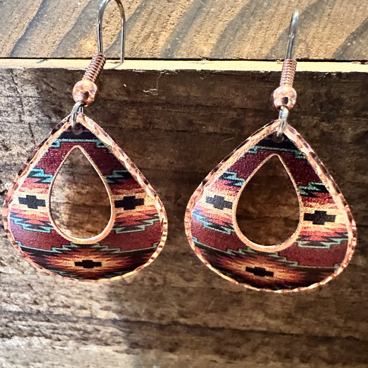Handmade Boho Copper Earrings, Diamond Cut Southwestern Native Drop Earrings, Gift Box - Silver Elegant