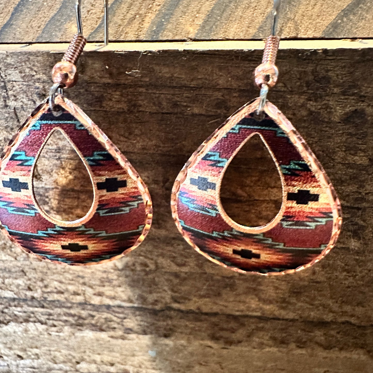 Handmade Boho Copper Earrings, Diamond Cut Southwestern Native Drop Earrings, Gift Box - Silver Elegant